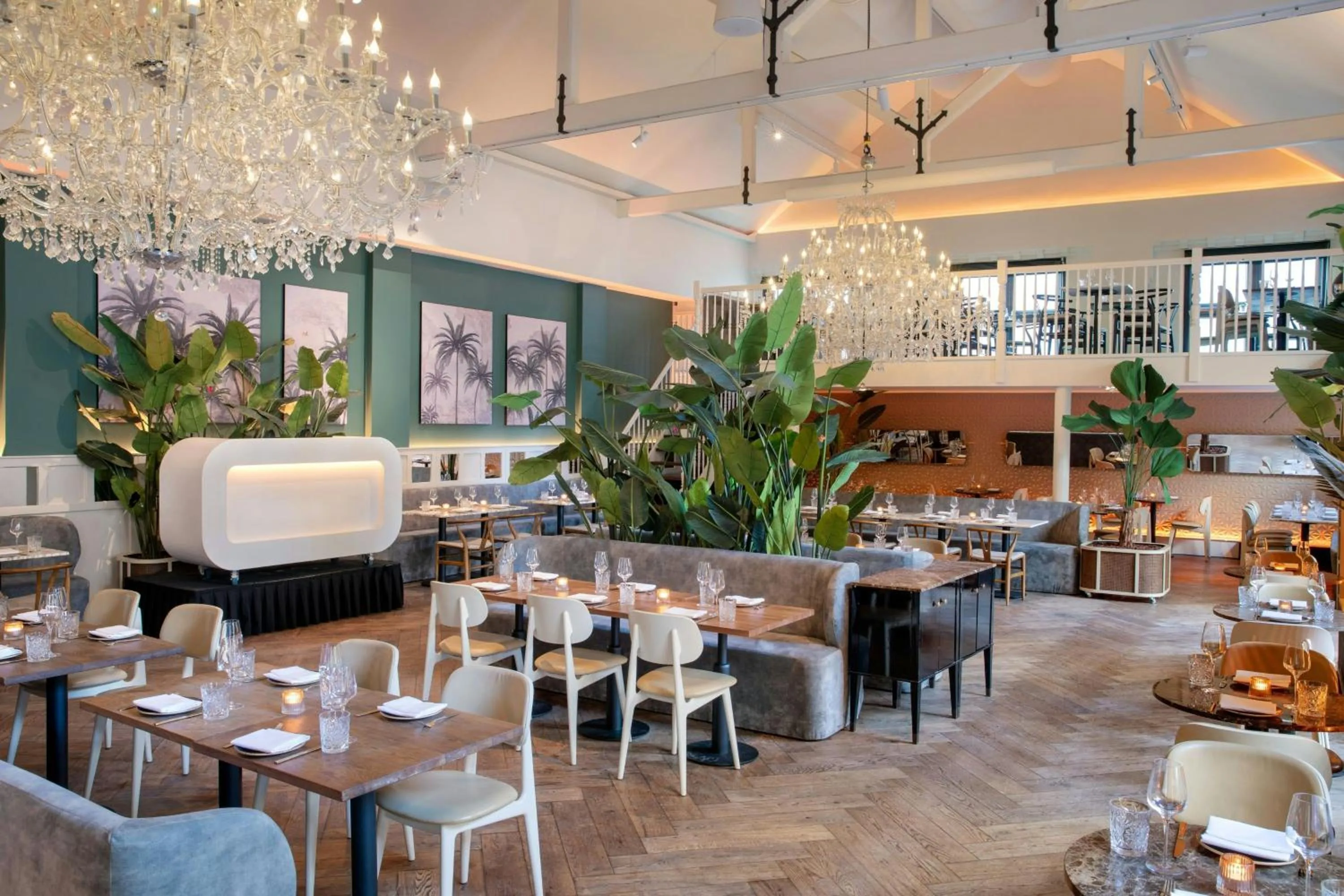 Restaurant/places to eat in The College Hotel Amsterdam, Autograph Collection