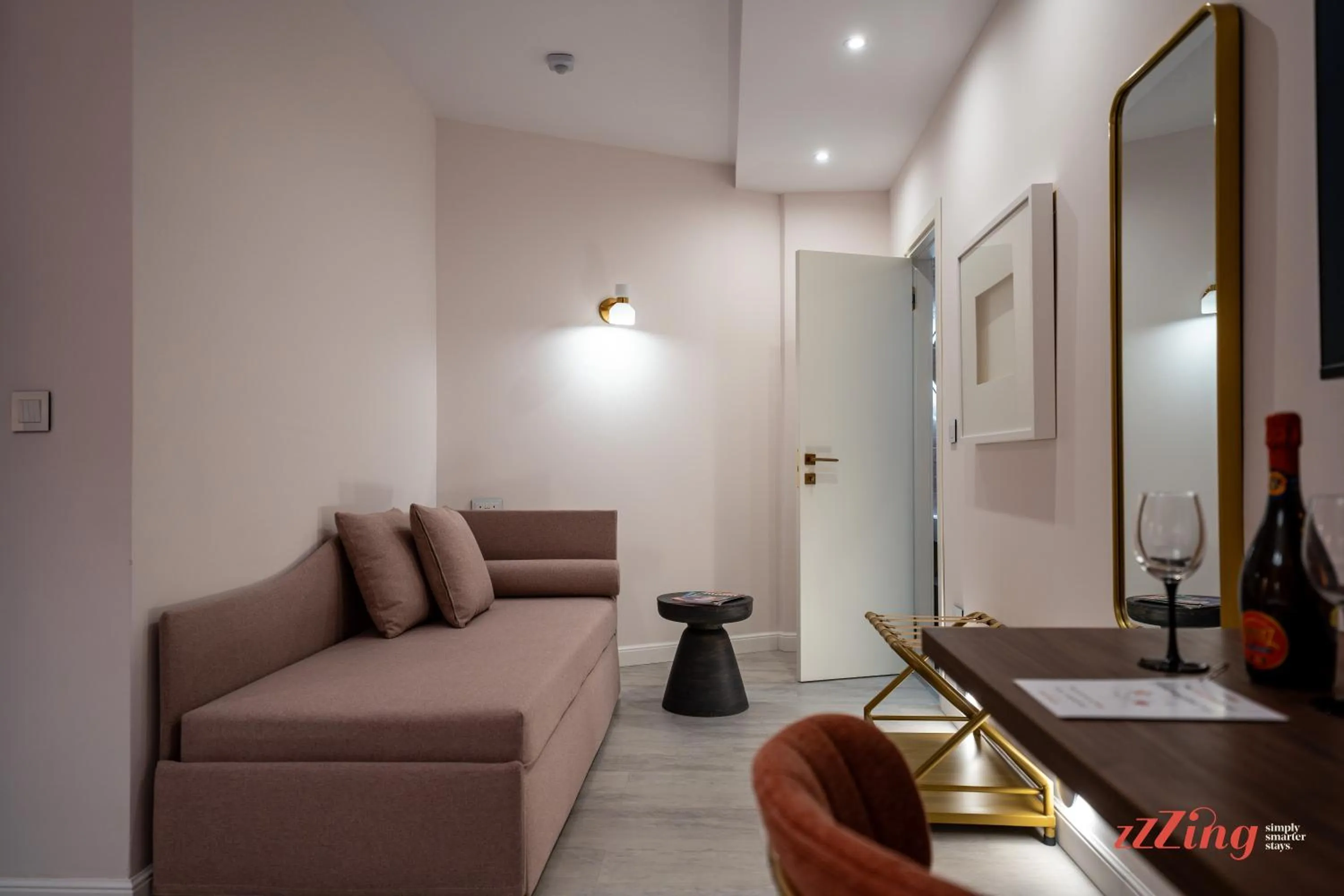 Bed in Avalon Boutique Hotel Valletta