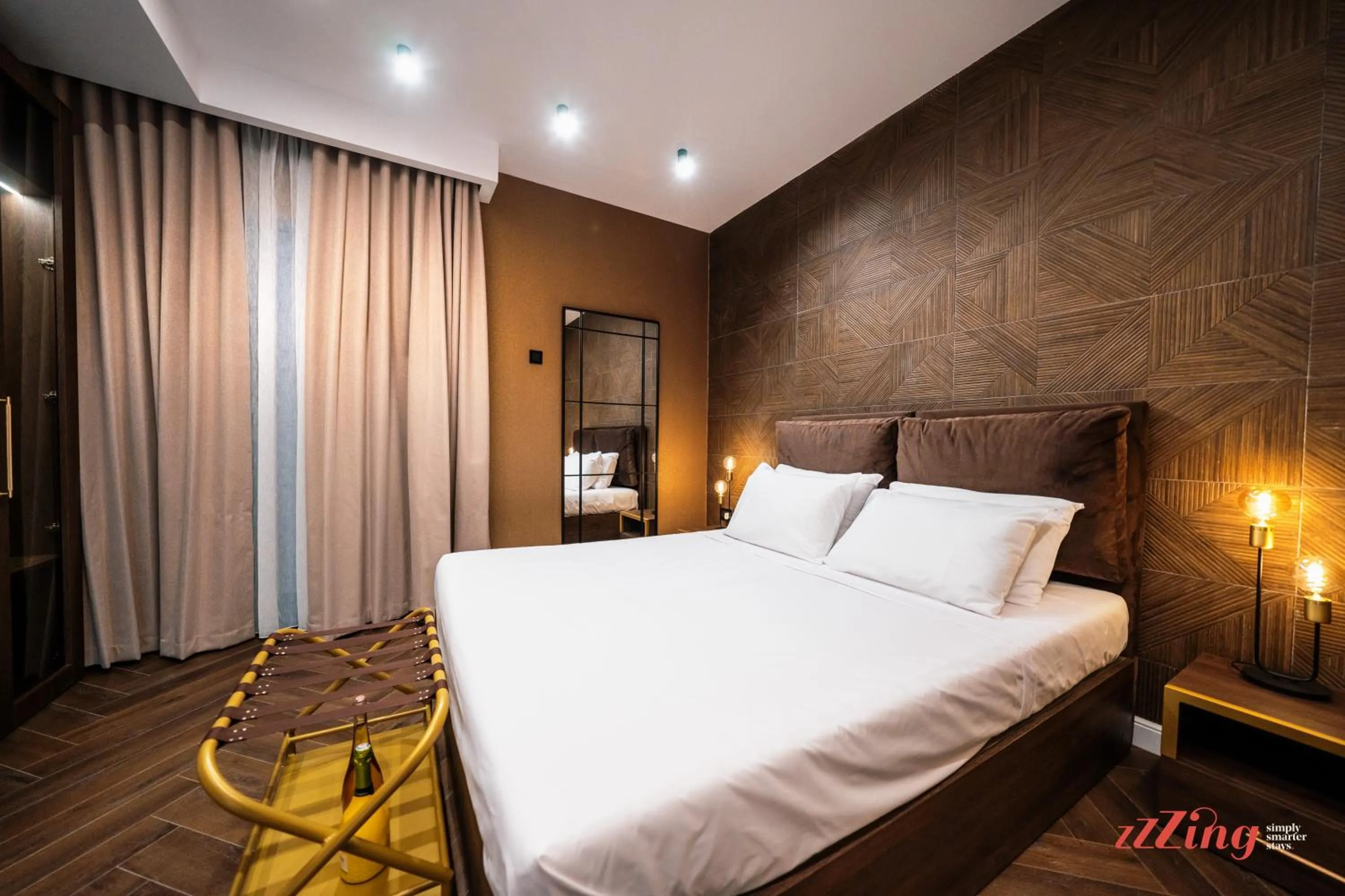 Bed in Avalon Boutique Hotel Valletta