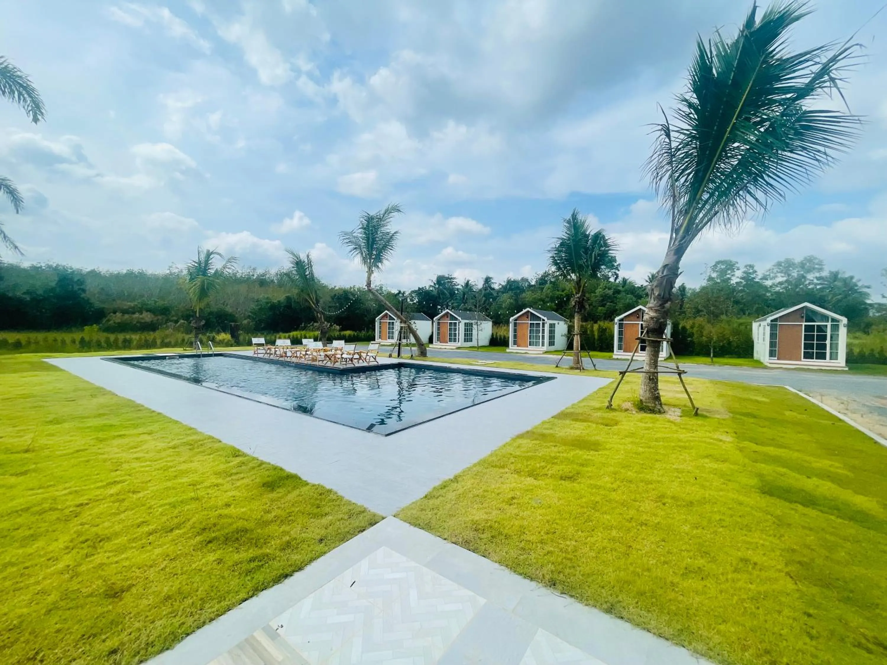 Property building in The Landmark Resort And Villa