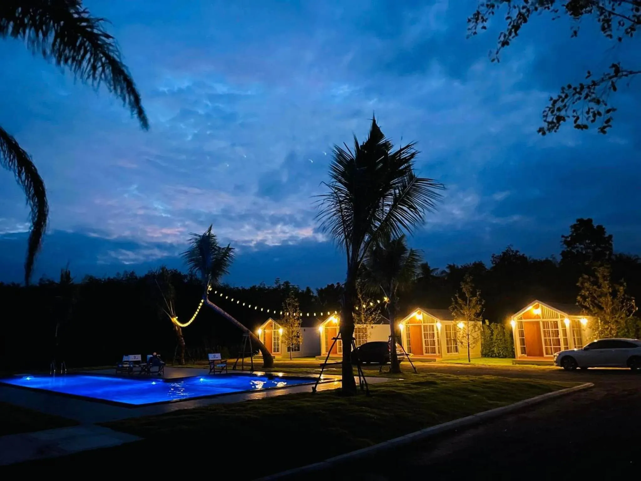 Night in The Landmark Resort And Villa