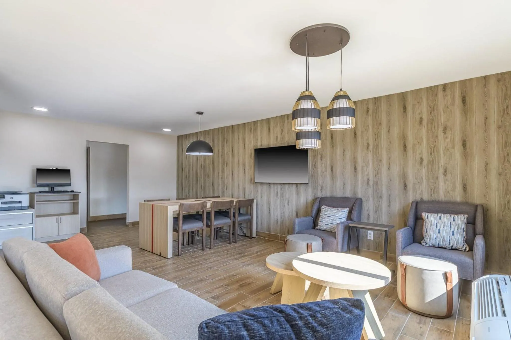 Property building in Candlewood Suites Southfield - Detroit by IHG