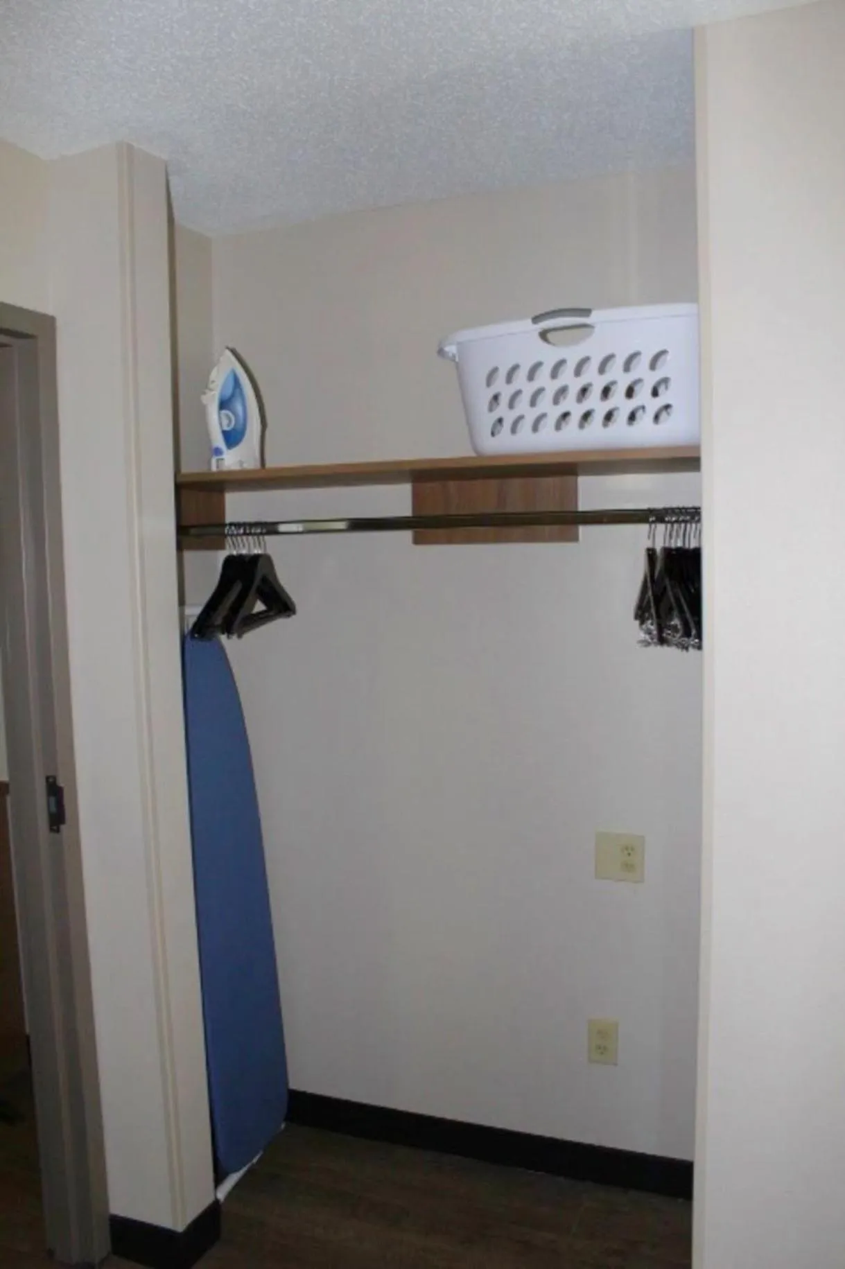 Photo of the whole room in Candlewood Suites Southfield - Detroit by IHG