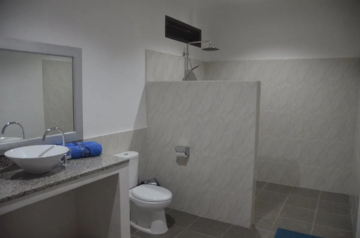 AMIGOS BUNGALOWS GILI MENO