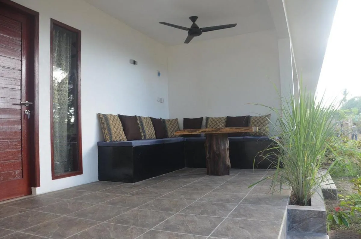 AMIGOS BUNGALOWS GILI MENO