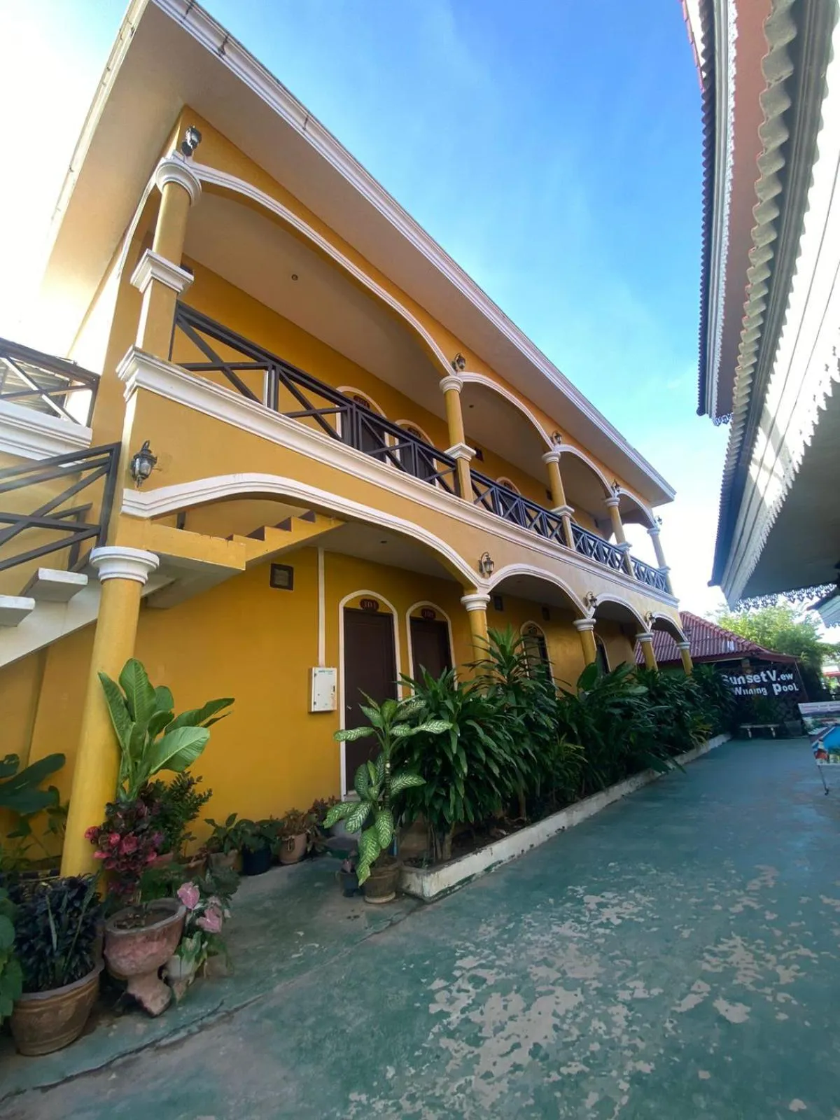 Property building in golden hotel dondet