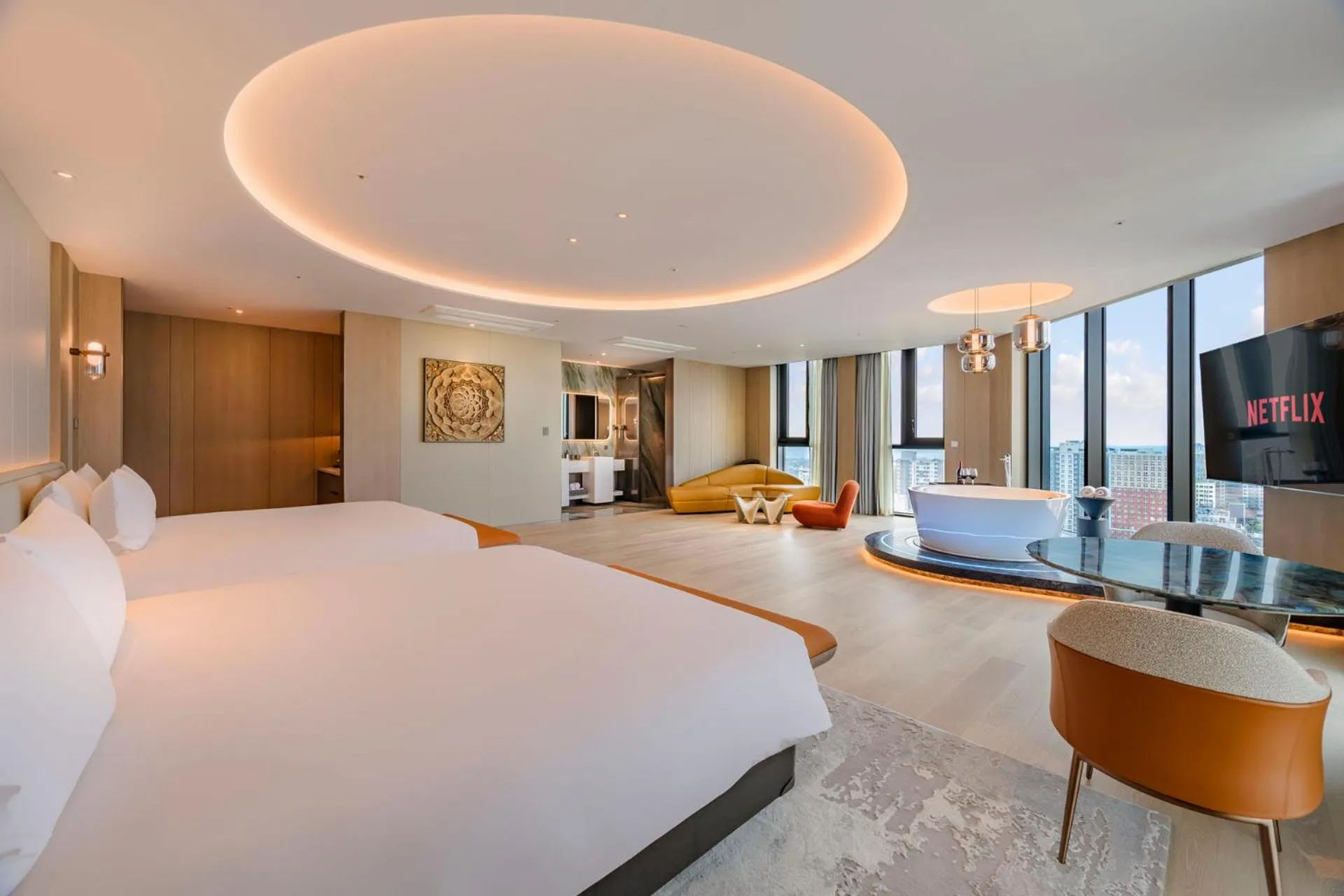 Photo of the whole room, Bed in Jeju Bolton Hotel