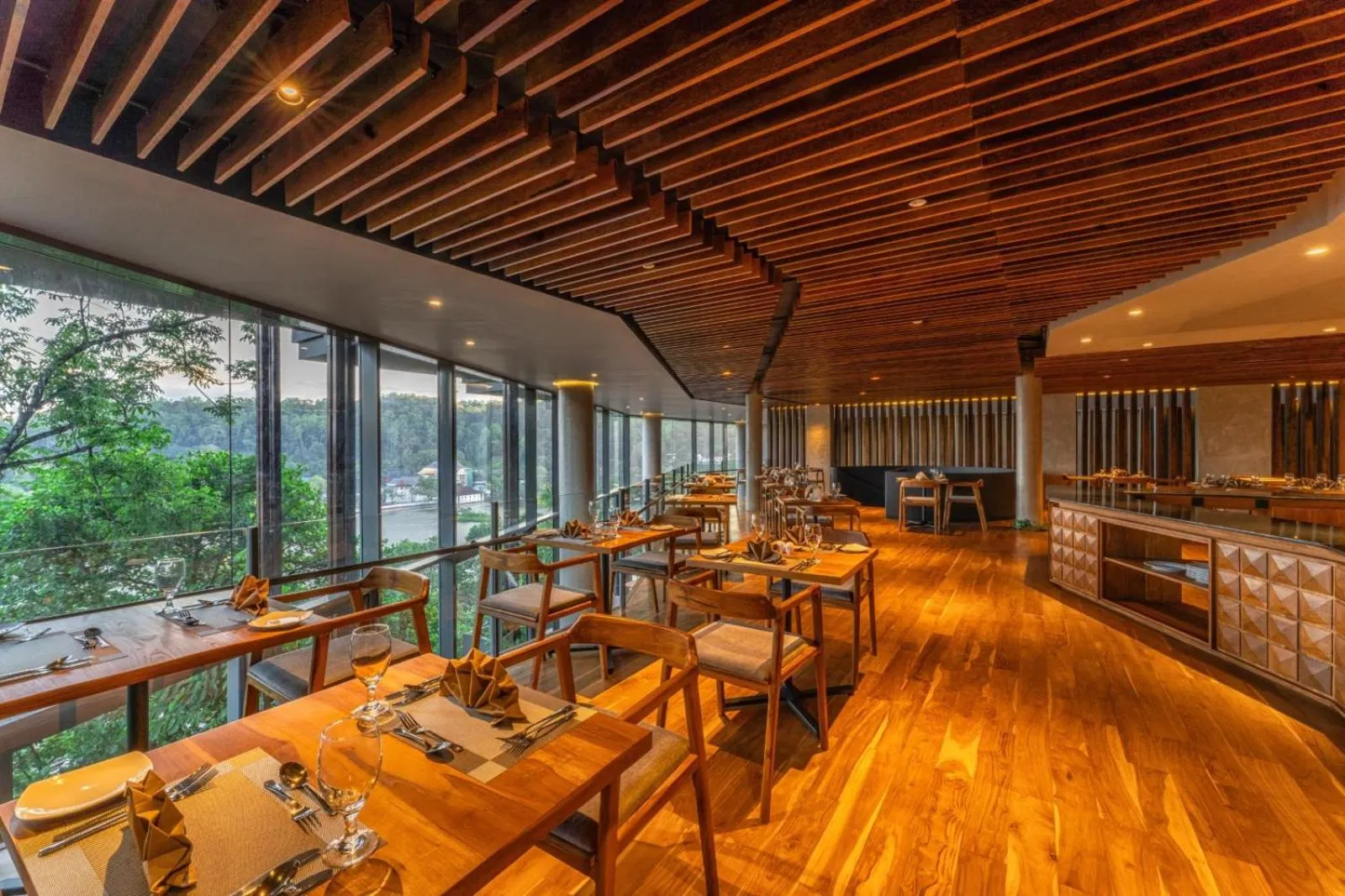 Restaurant/places to eat in The Trees, Kandy