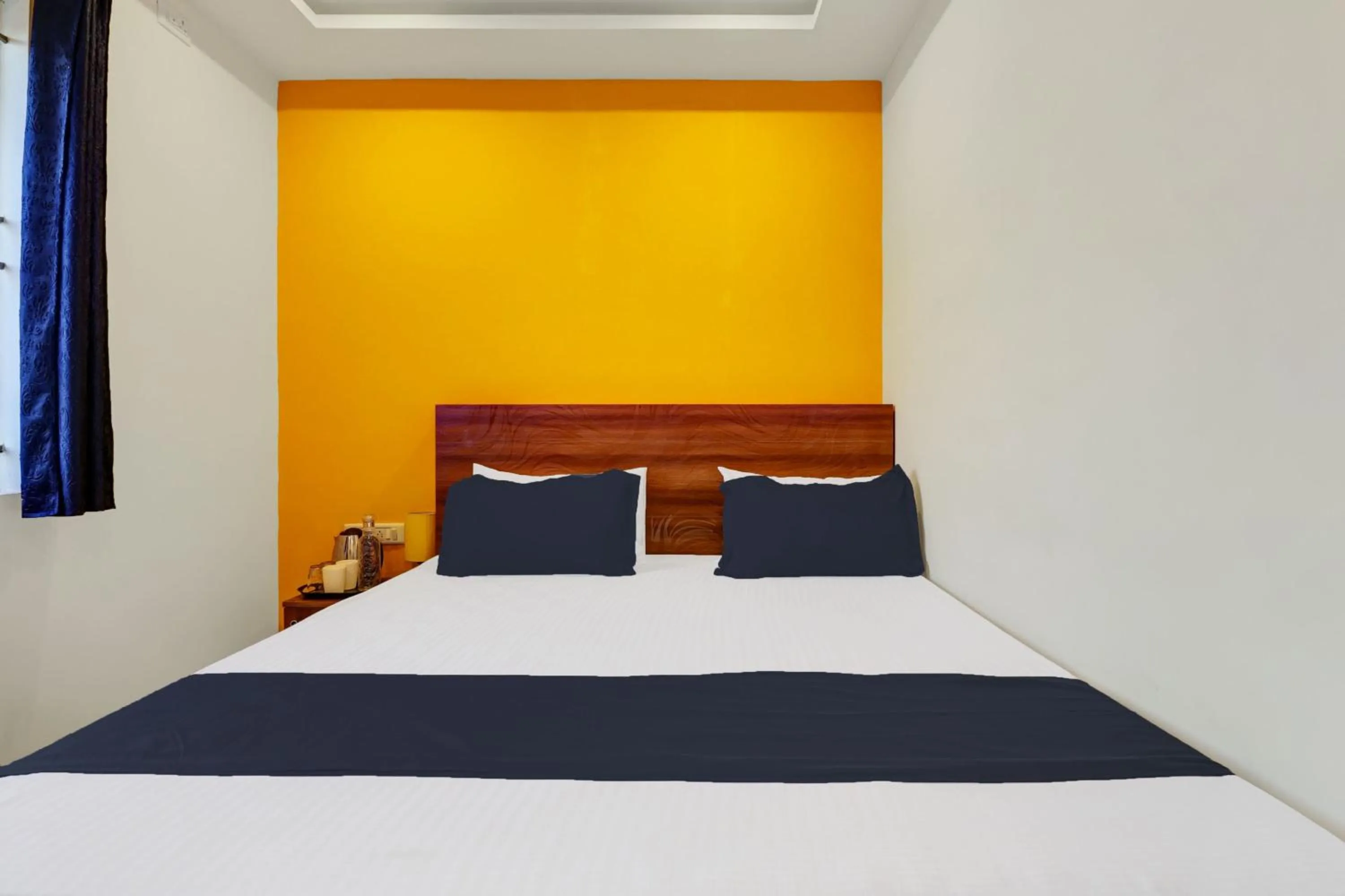 Bedroom, Bed in Dream Comforts Lodging & Boarding