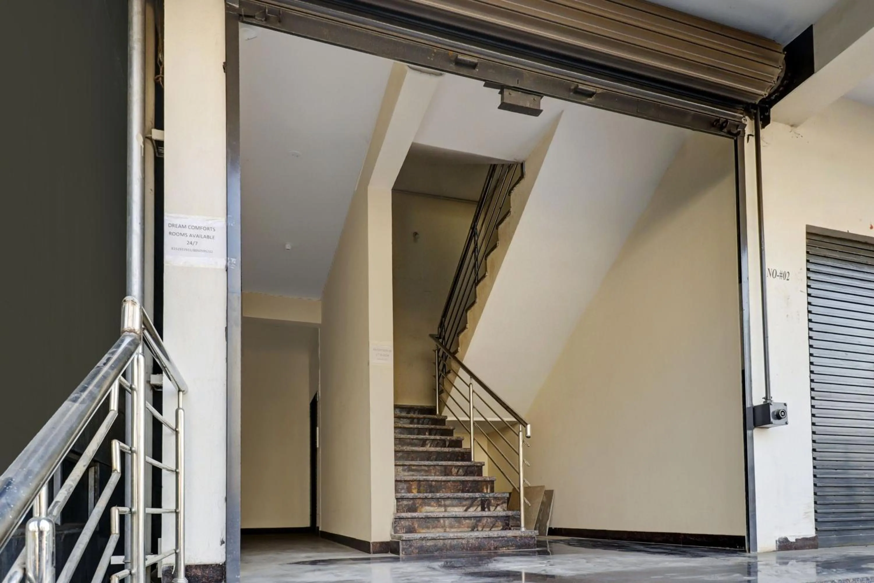 Facade/entrance in Dream Comforts Lodging & Boarding