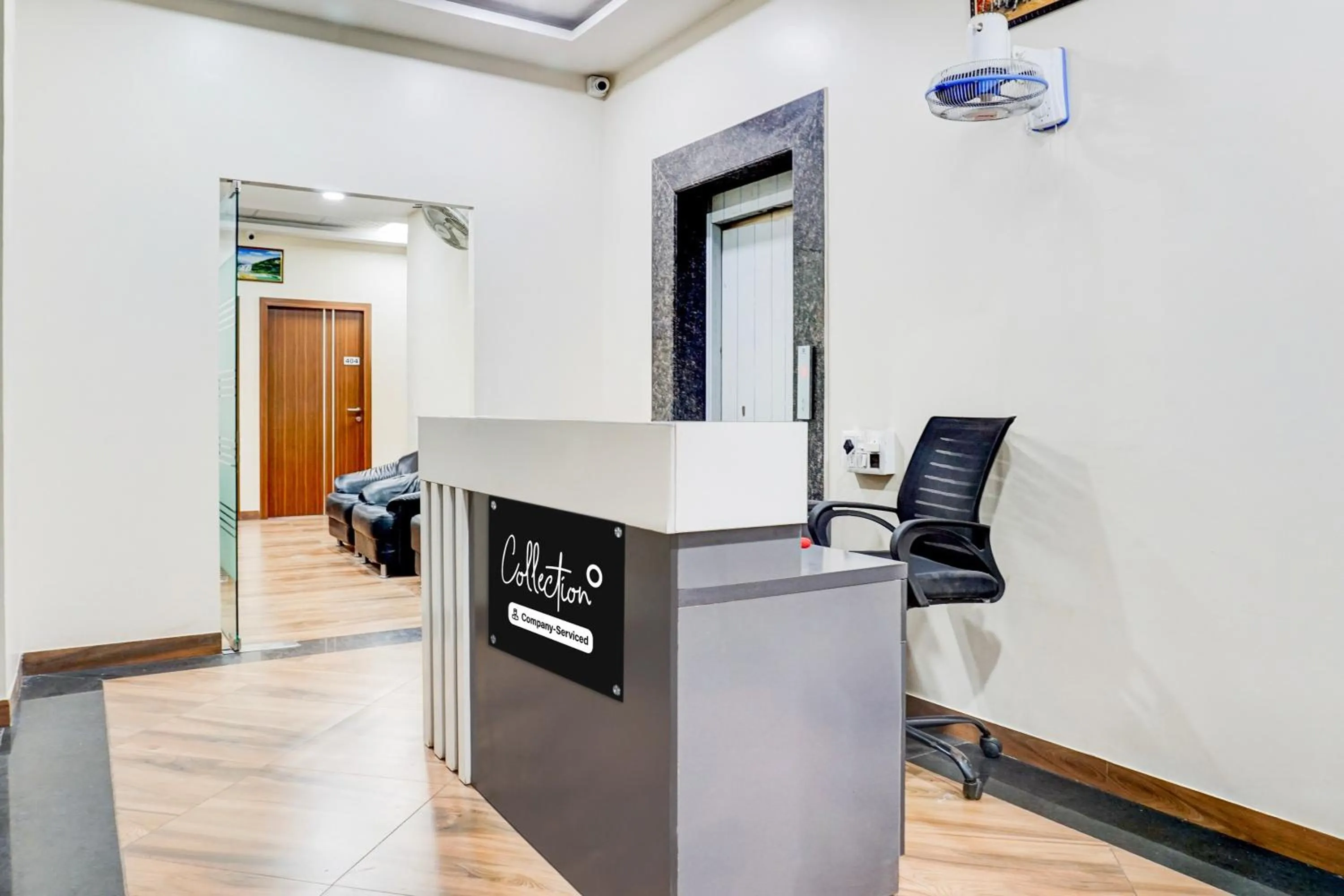 Lobby or reception in Super Collection O Pashan-Sus Road Baner Formerly Grey Stone