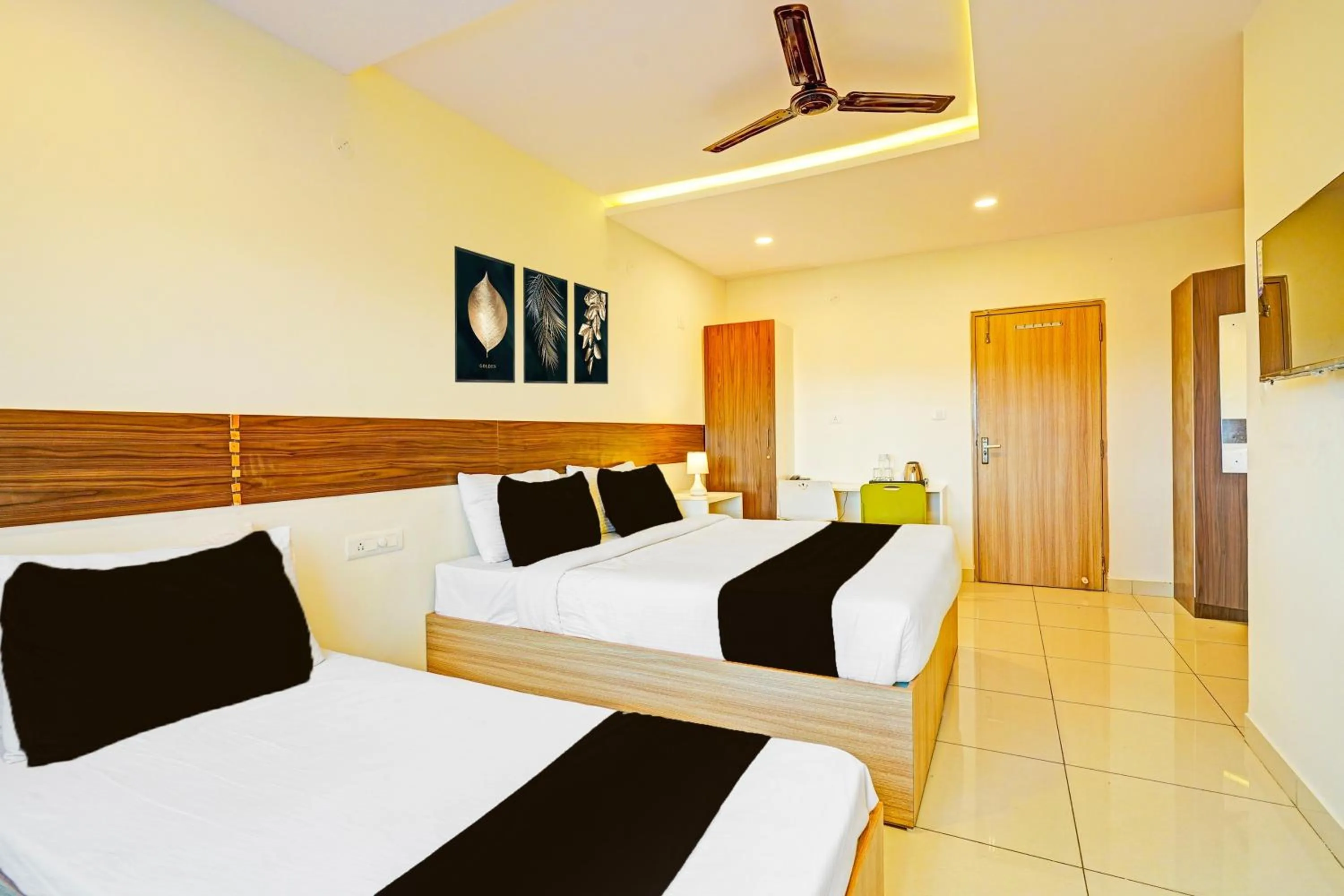 Bedroom, Bed in Super Townhouse Muthurayya Swamy Layout