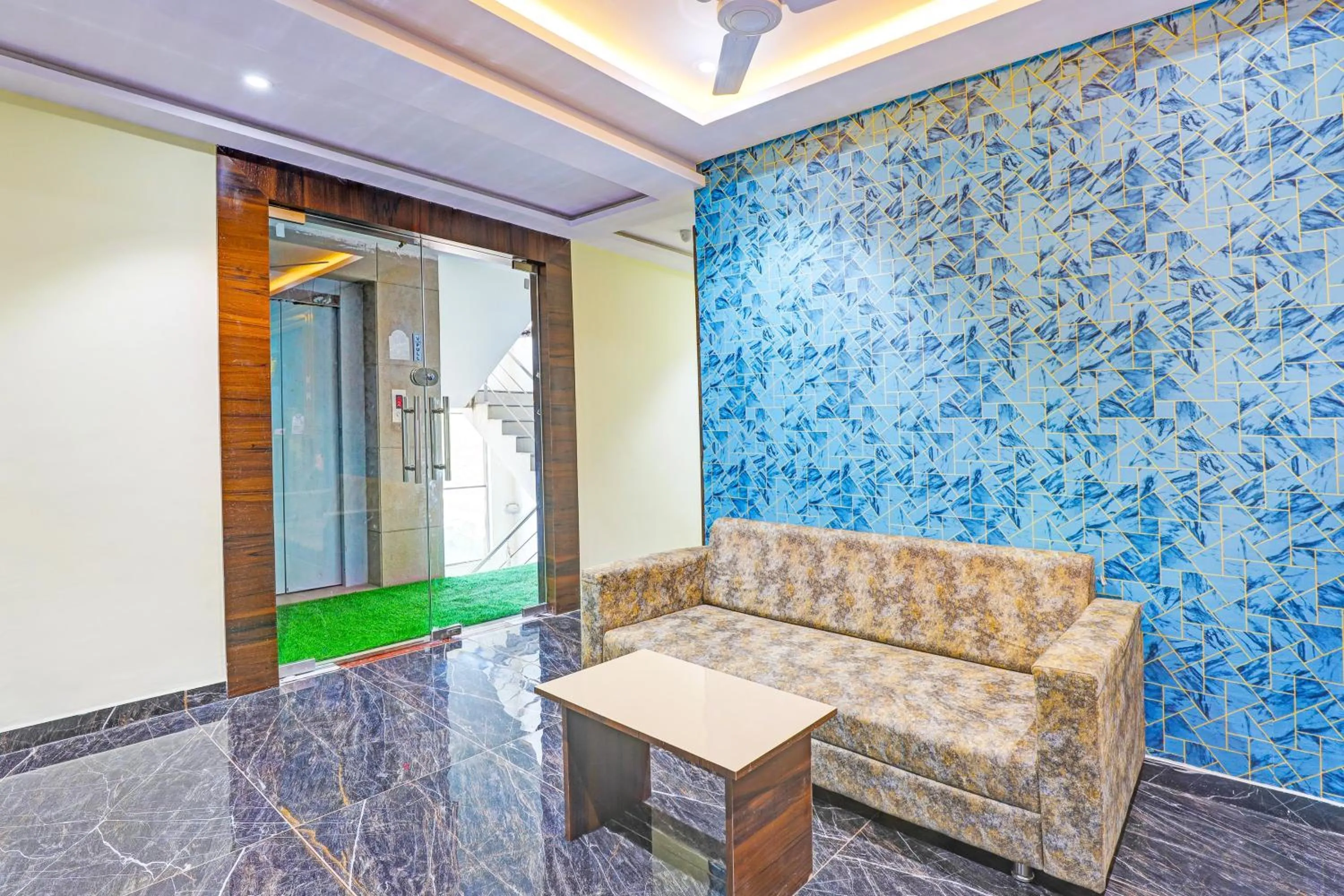 Lobby or reception in Hotel O Golden Near Haroni Road