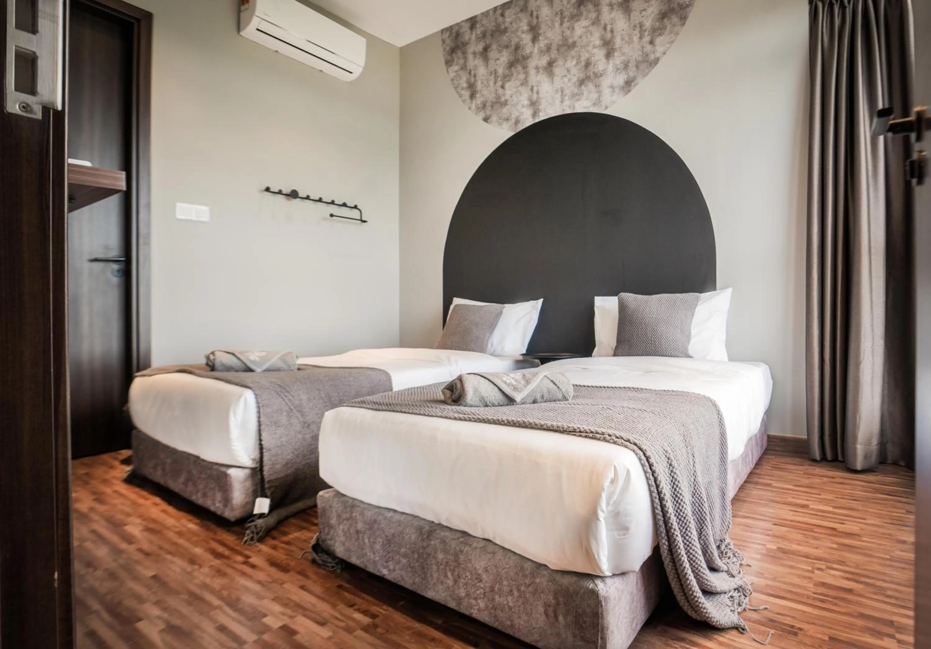 Bed in K Avenue by CAIRO