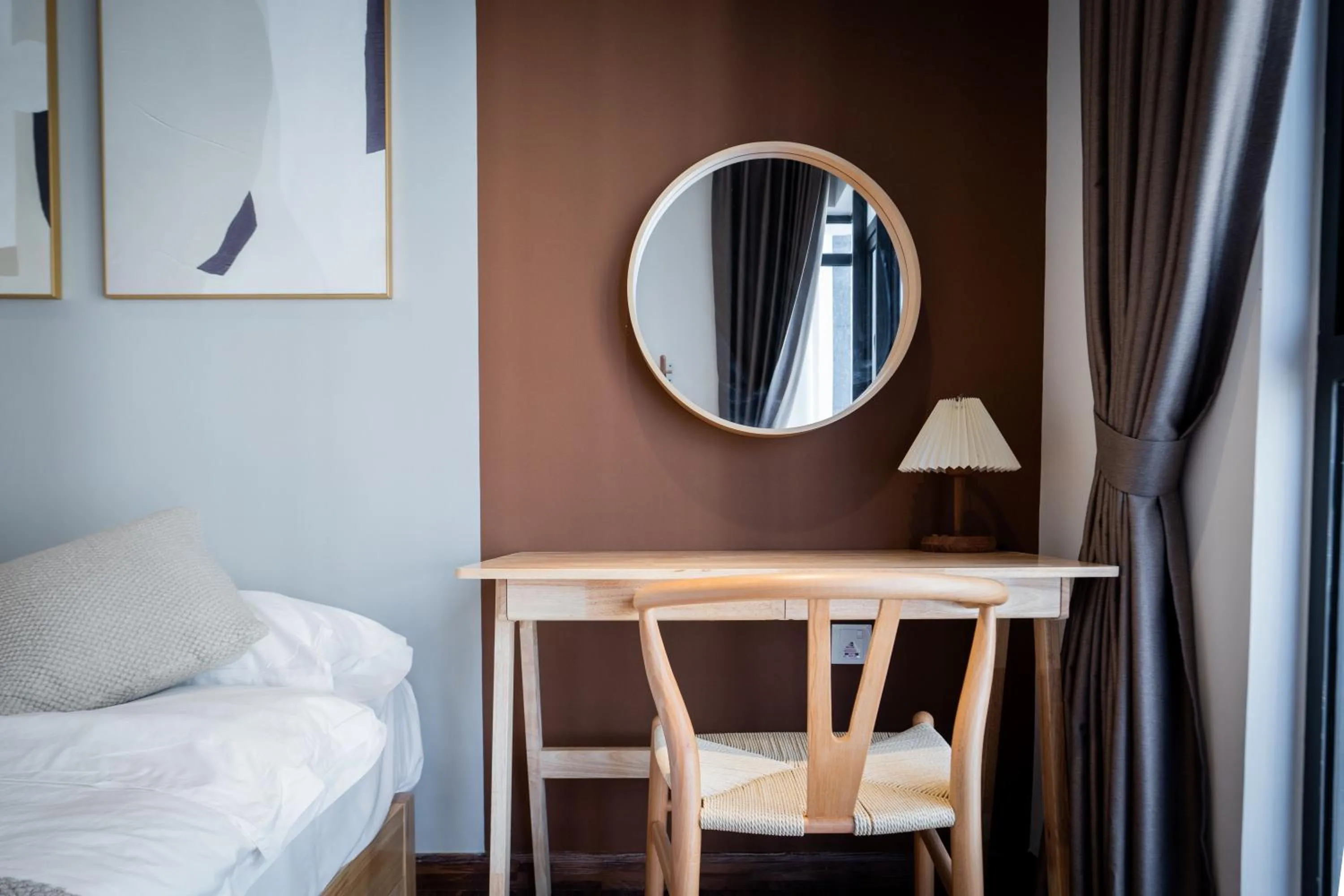 Bed in K Avenue by CAIRO