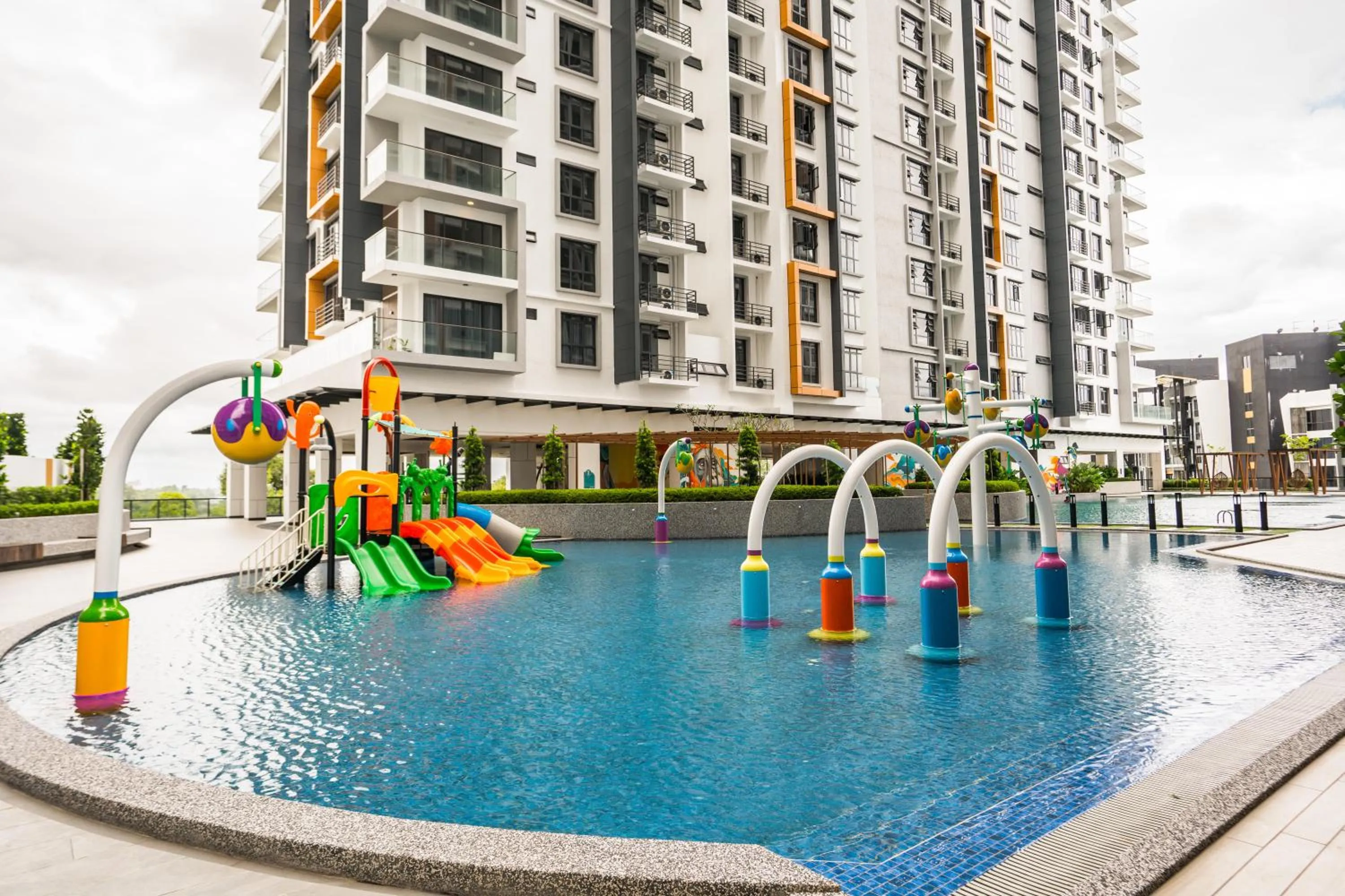 Pool view in K Avenue by CAIRO