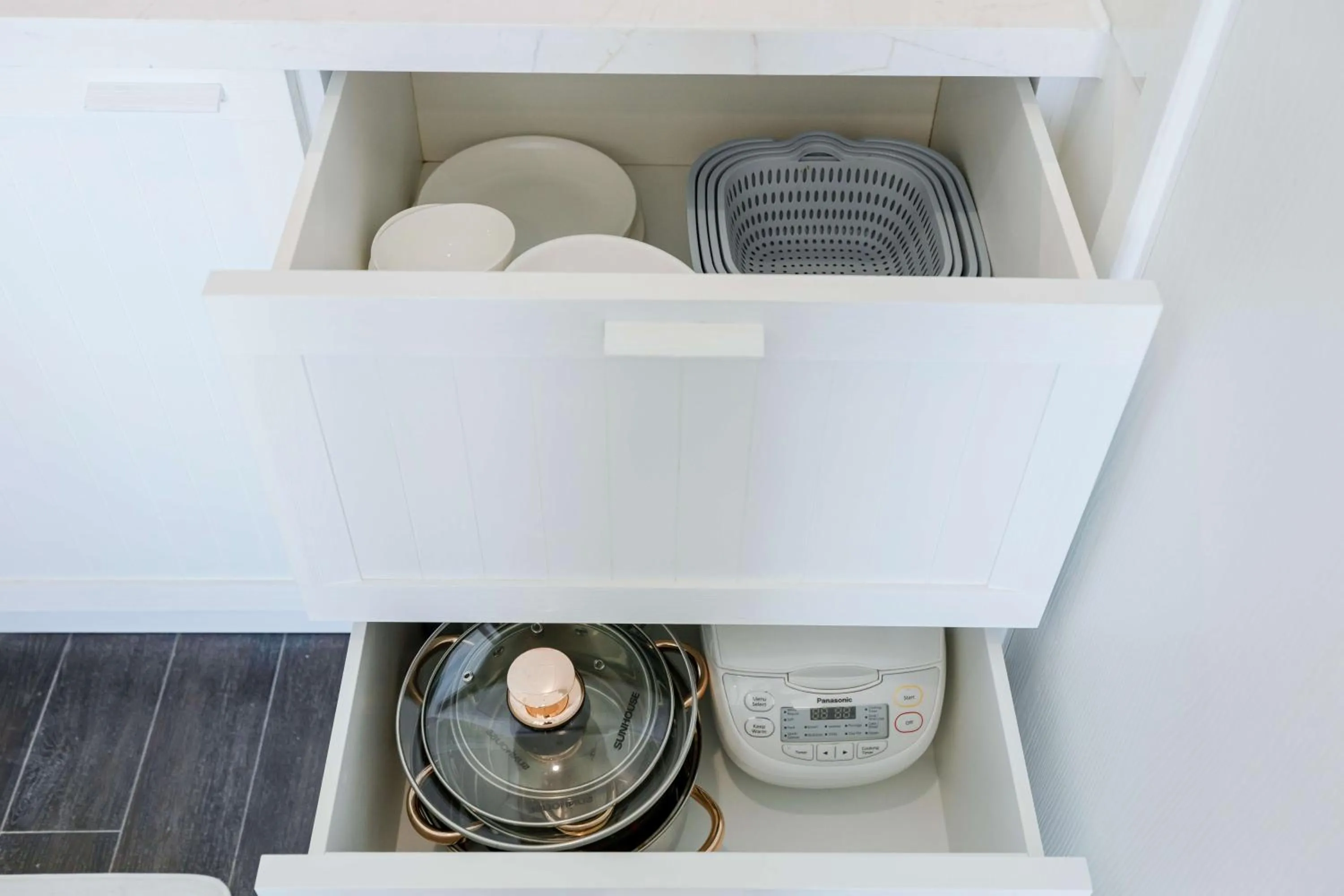 Kitchen or kitchenette in Rosie Hillside Seaview Phu Quoc Apartment