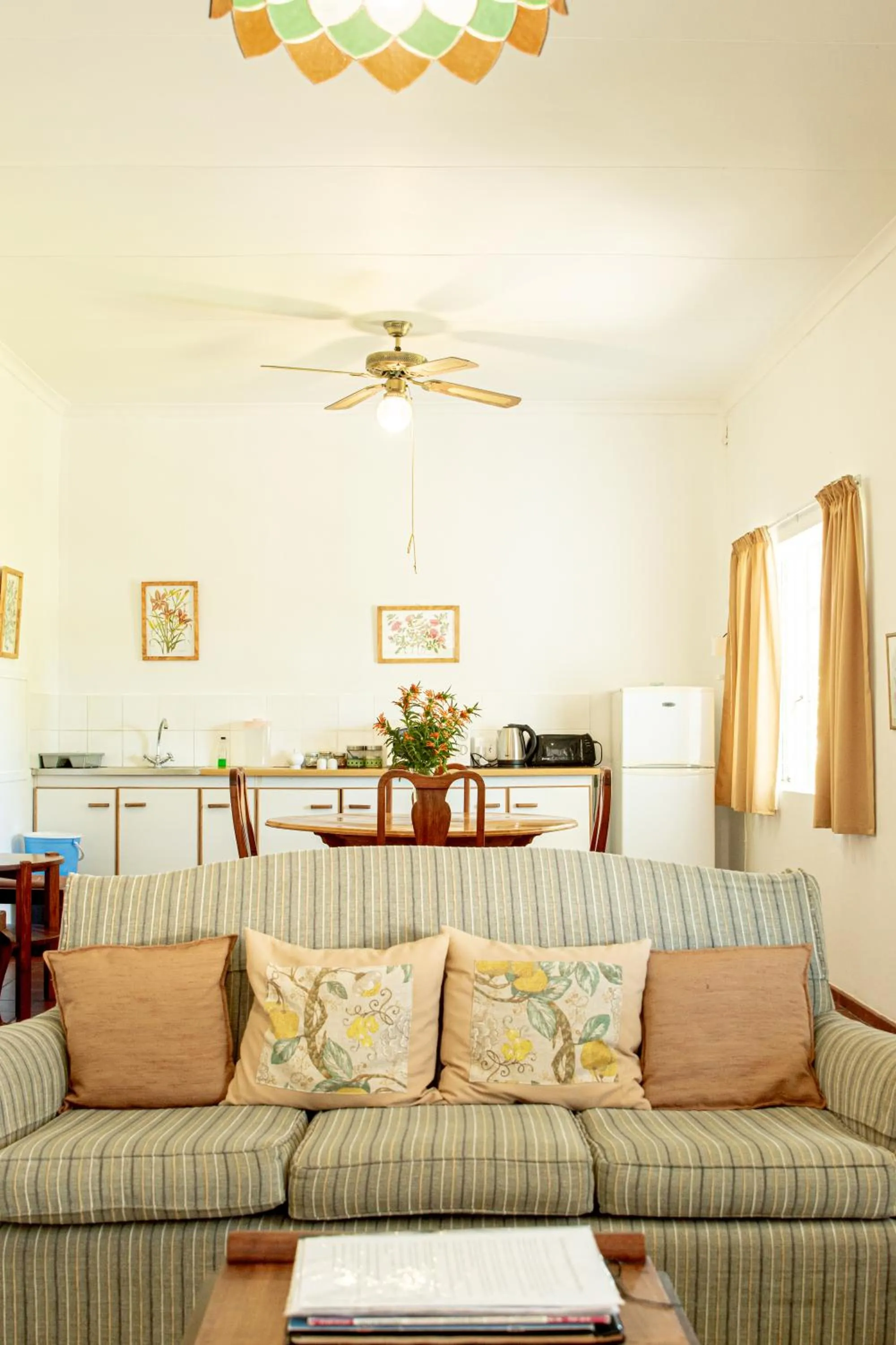 Living room in 4 Rothman Street B&B