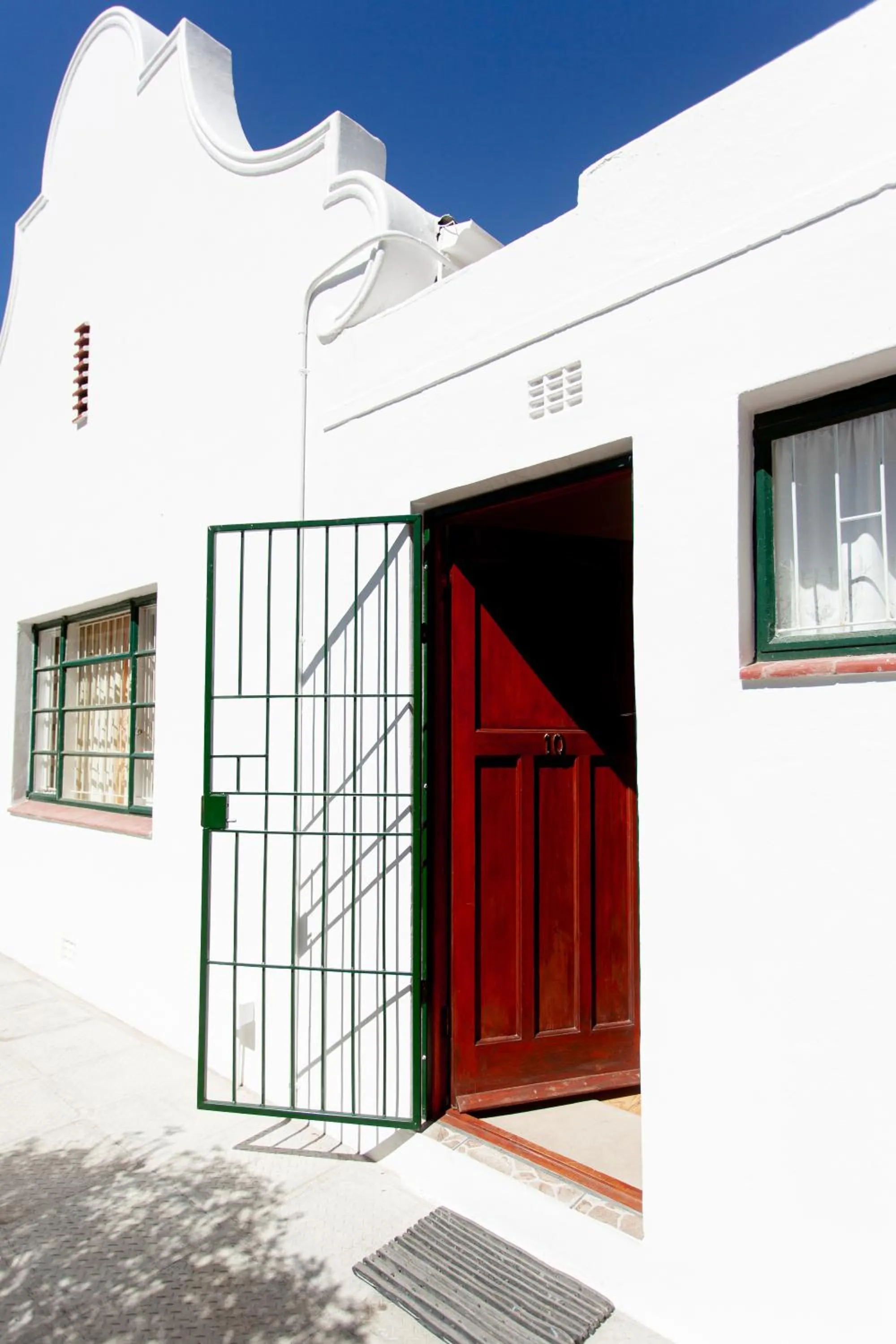 4 Rothman Street B&B