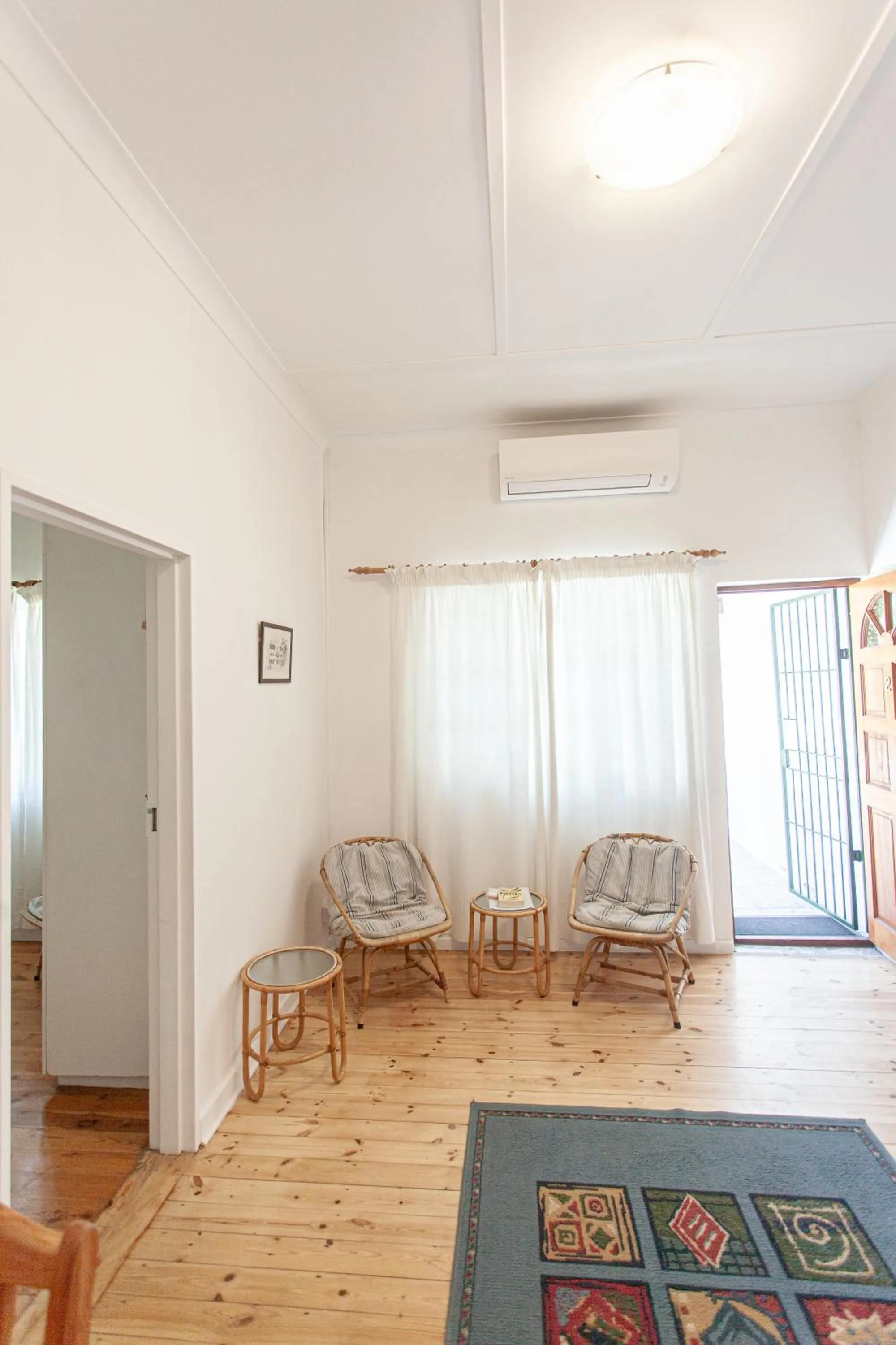 4 Rothman Street B&B