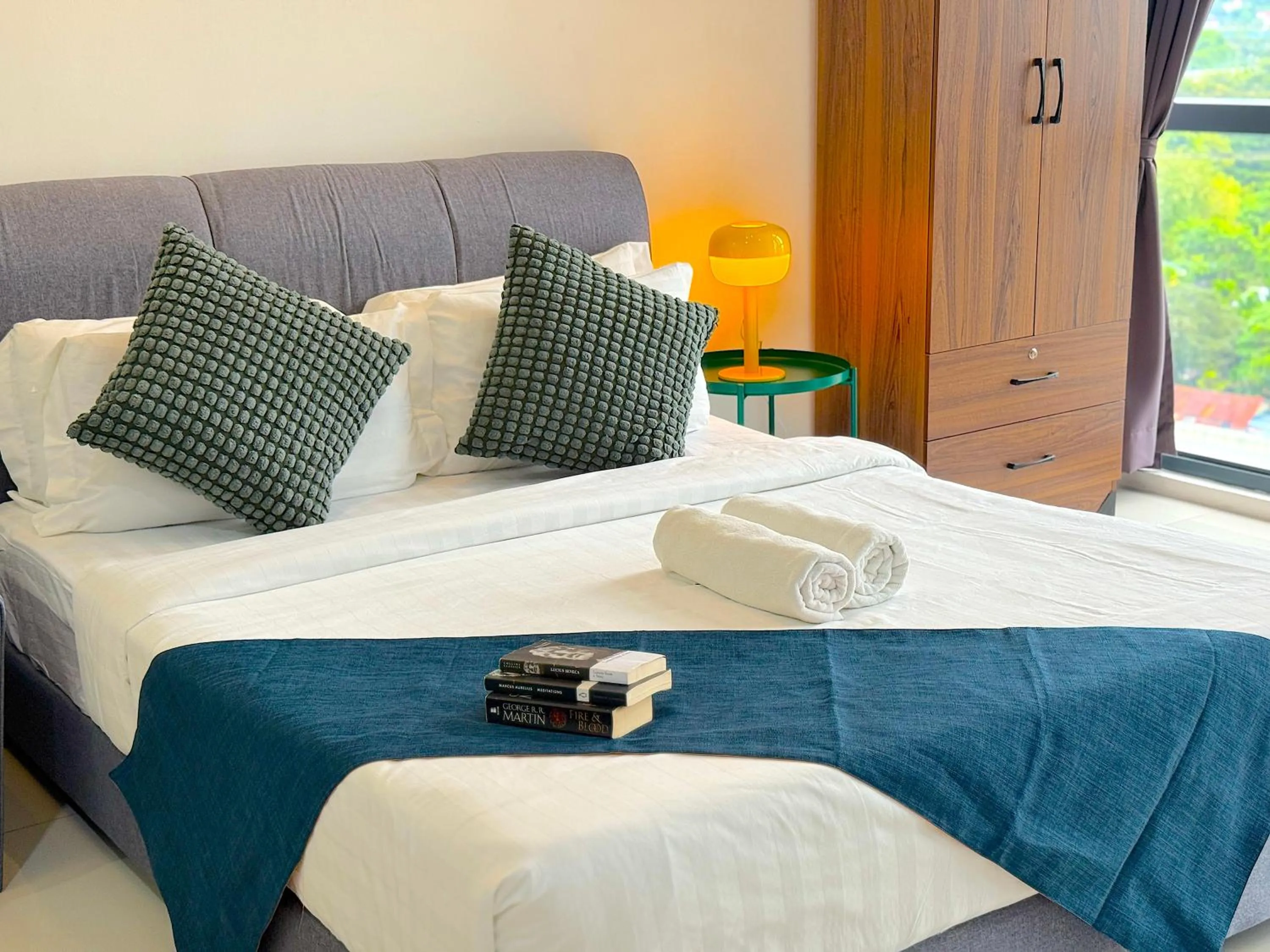 Bed in 3 Towers Jalan Ampang By Serenity Vacation Homes