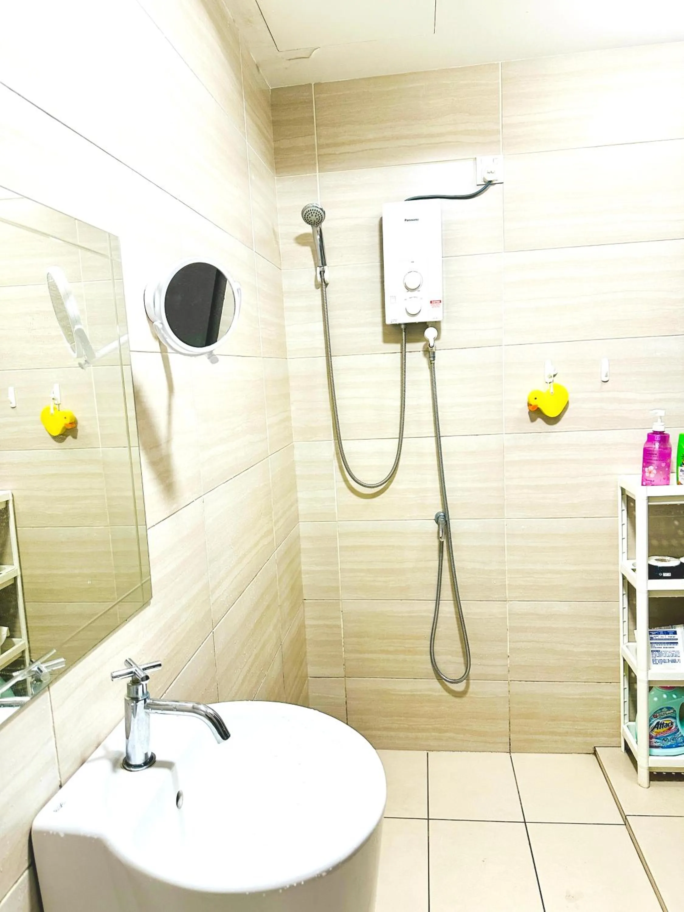 Shower in 3 Towers Jalan Ampang By Serenity Vacation Homes