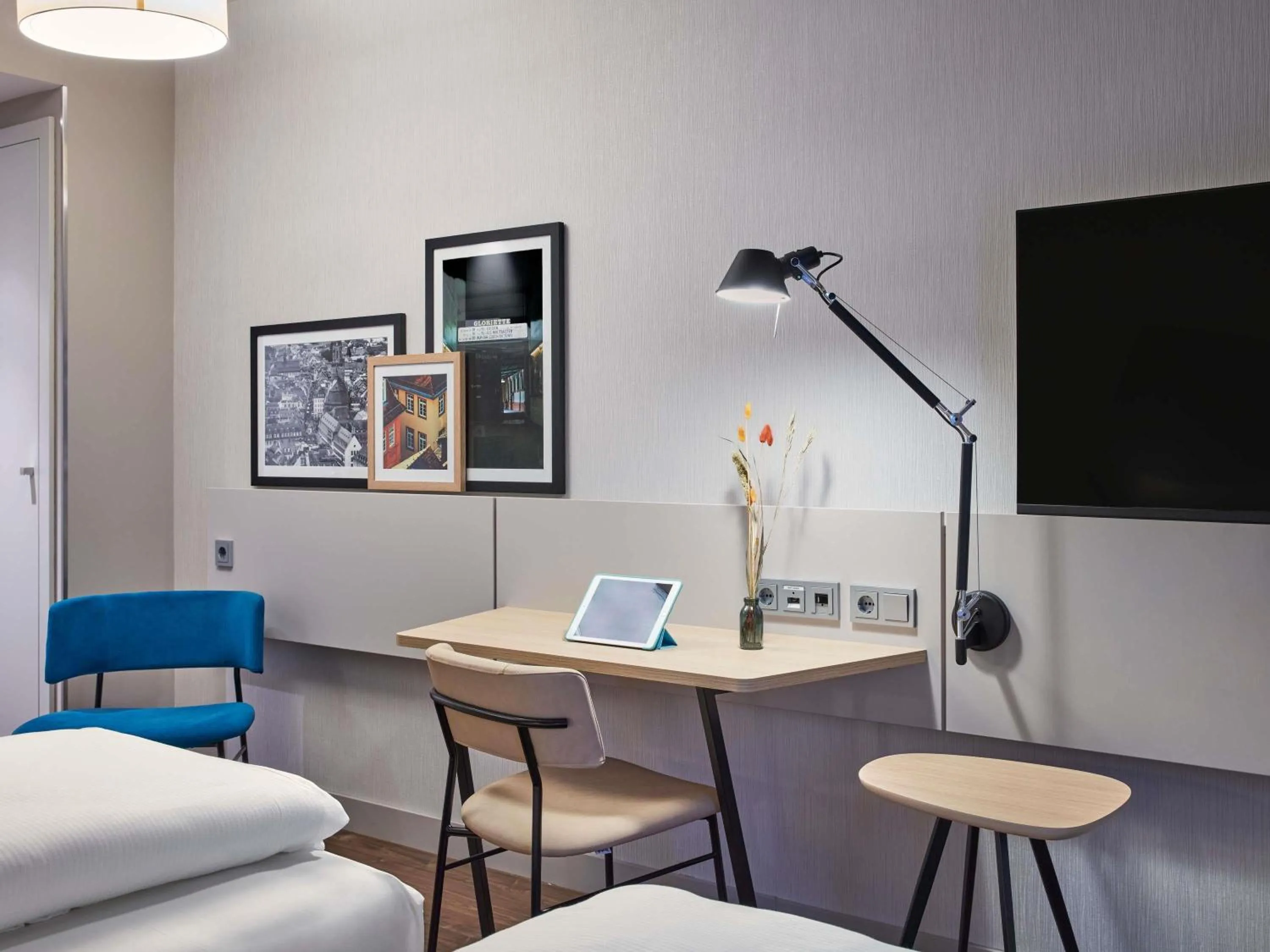 Bedroom, Bed in Aparthotel Adagio Heidelberg