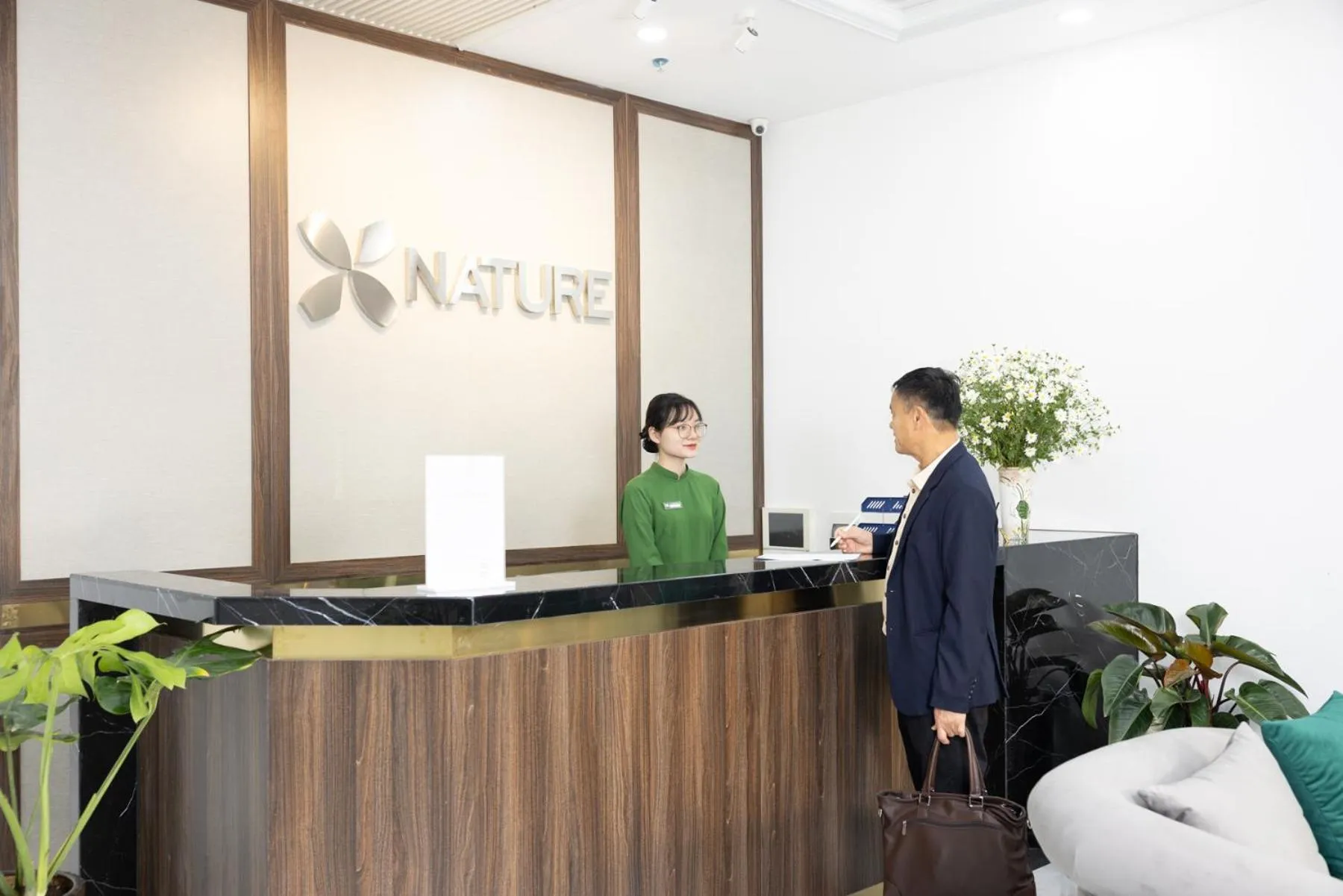 Guests in Nature Hotel