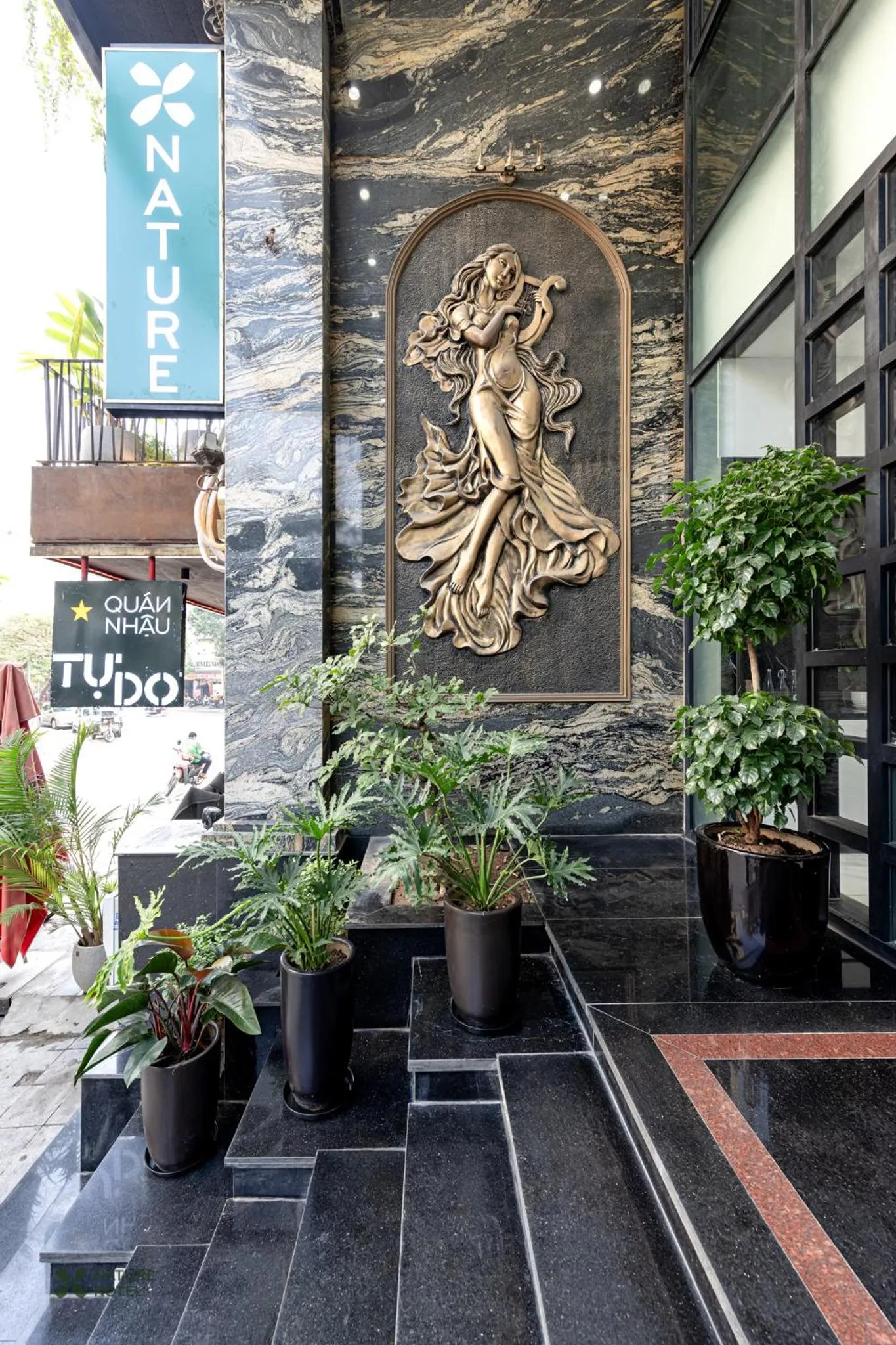 Logo/Certificate/Sign in Nature Hotel