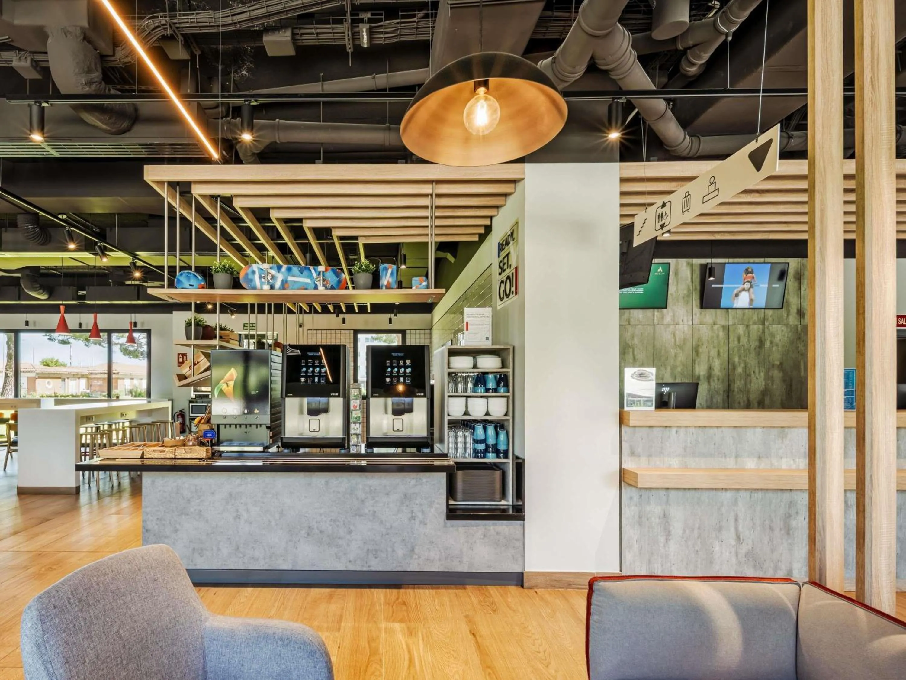 Breakfast in ibis budget Madrid Aeropuerto