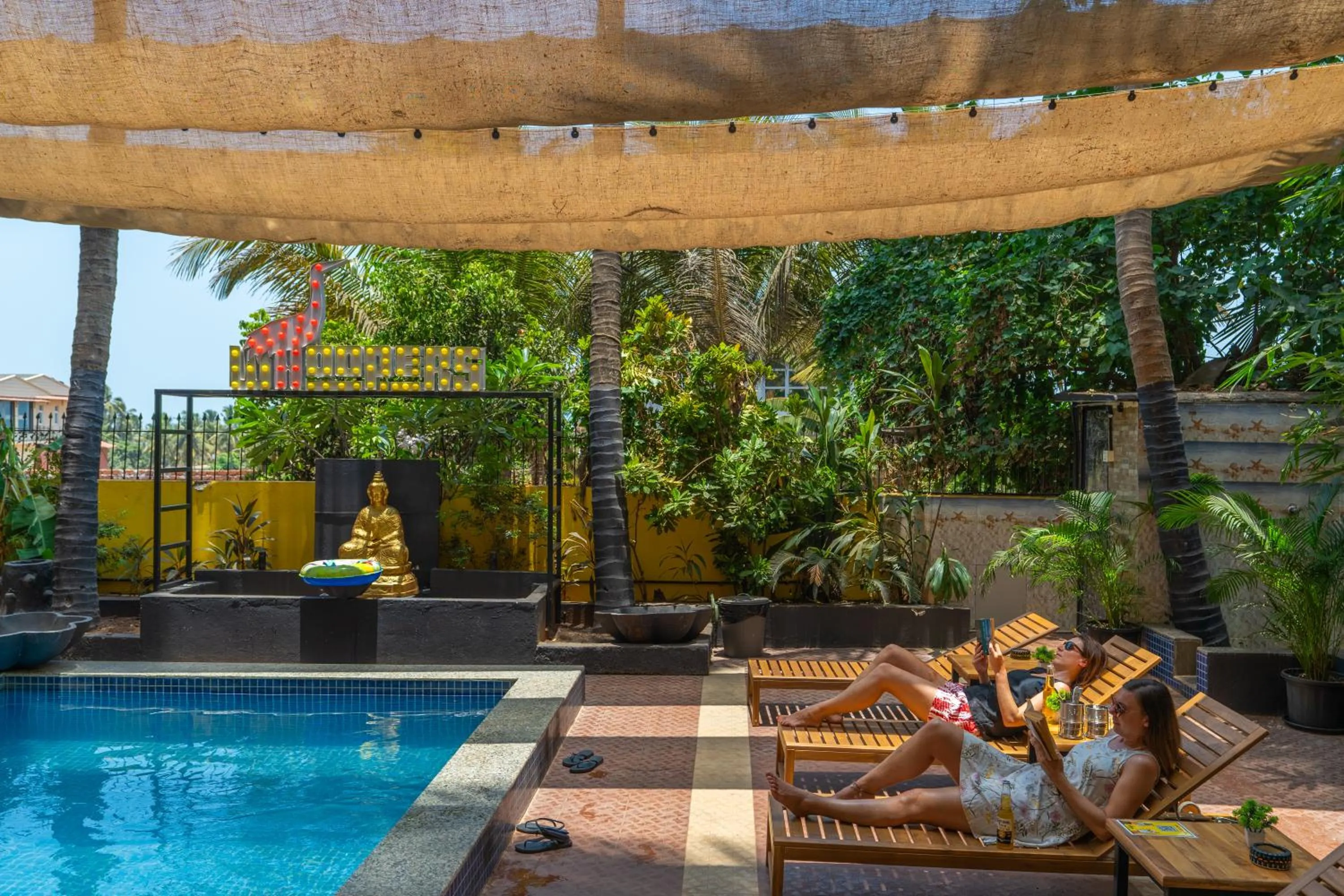 Garden in Whoopers Boutique Hotel Morjim