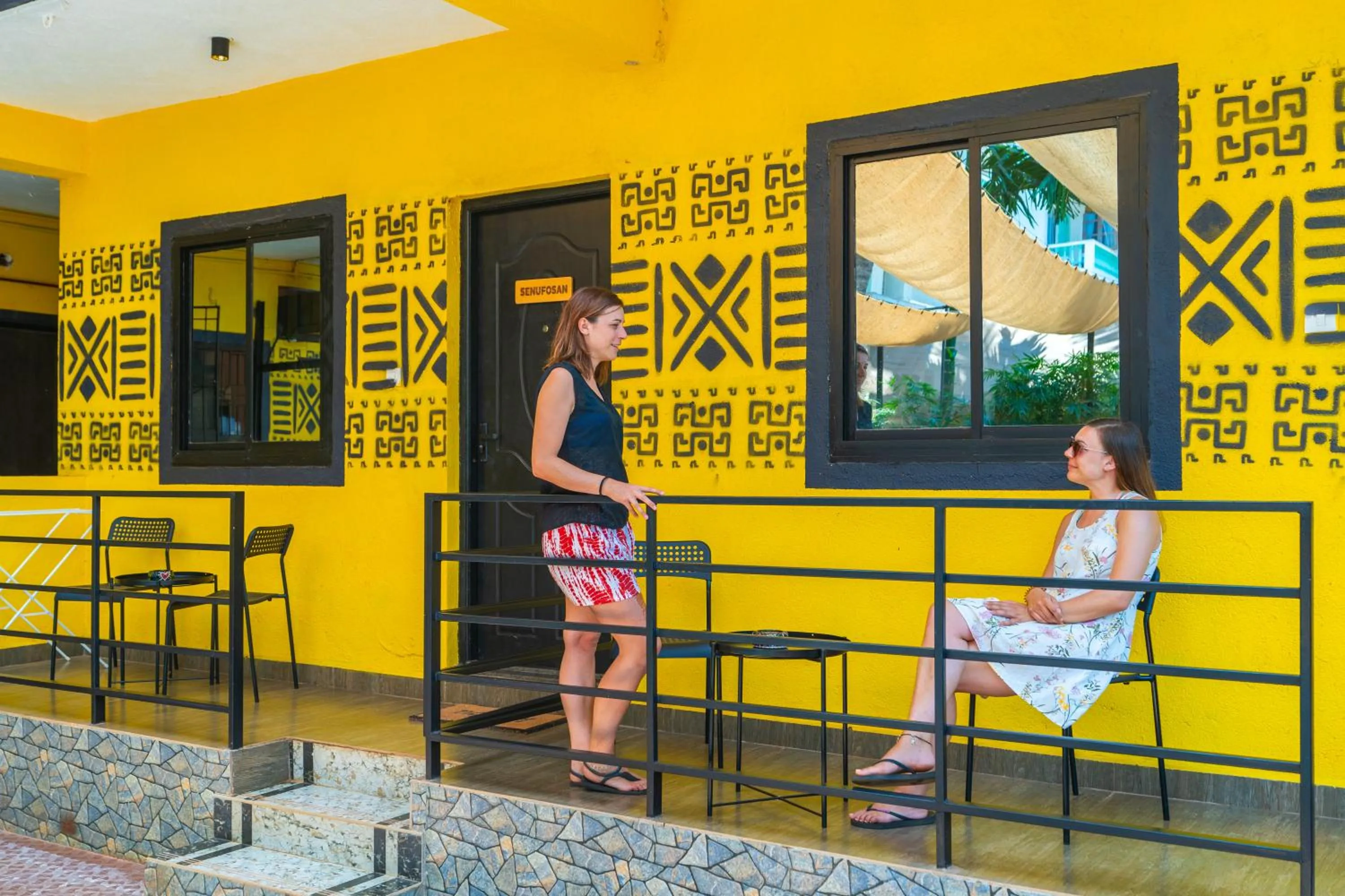 Day in Whoopers Boutique Hotel Morjim