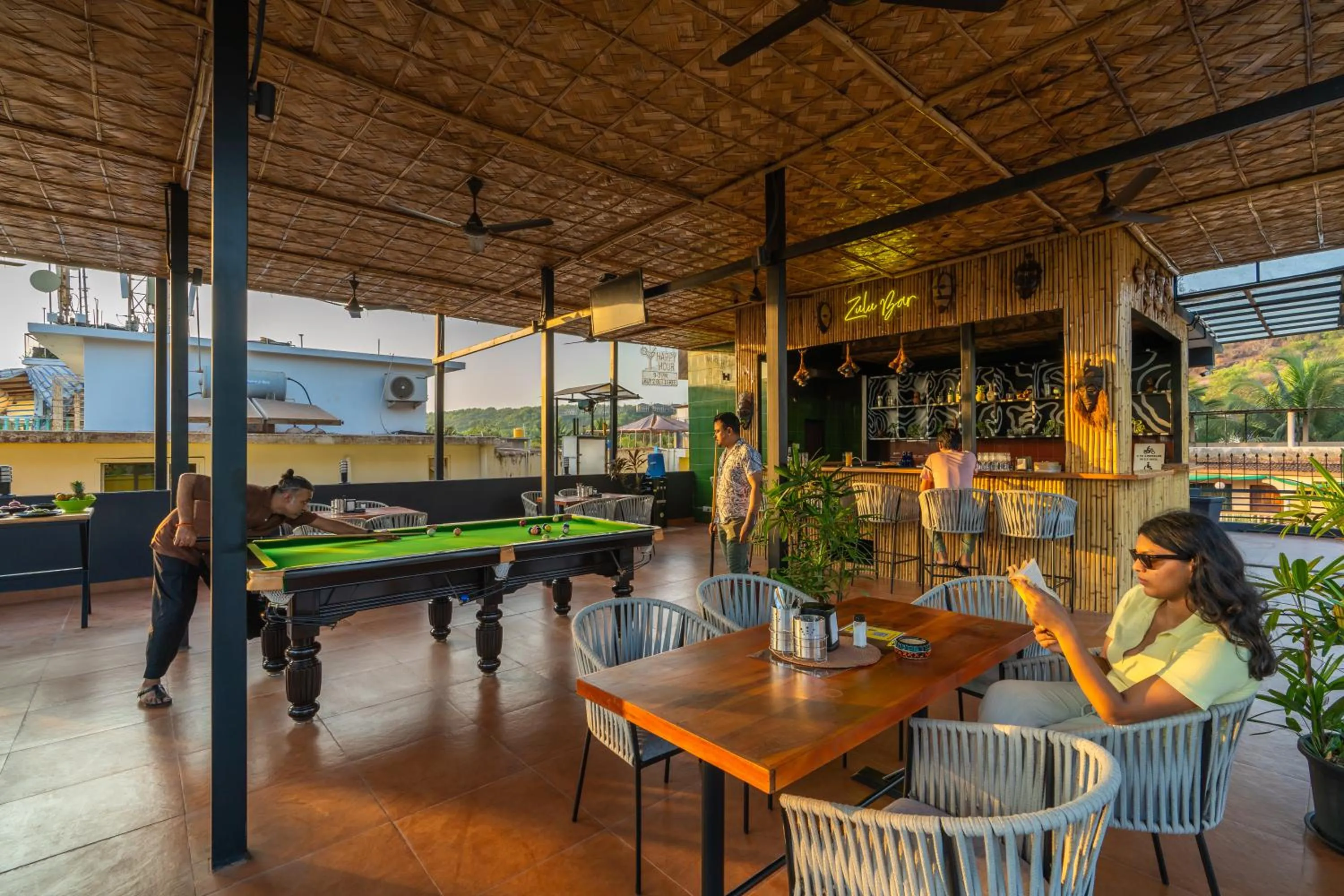 People in Whoopers Boutique Hotel Morjim