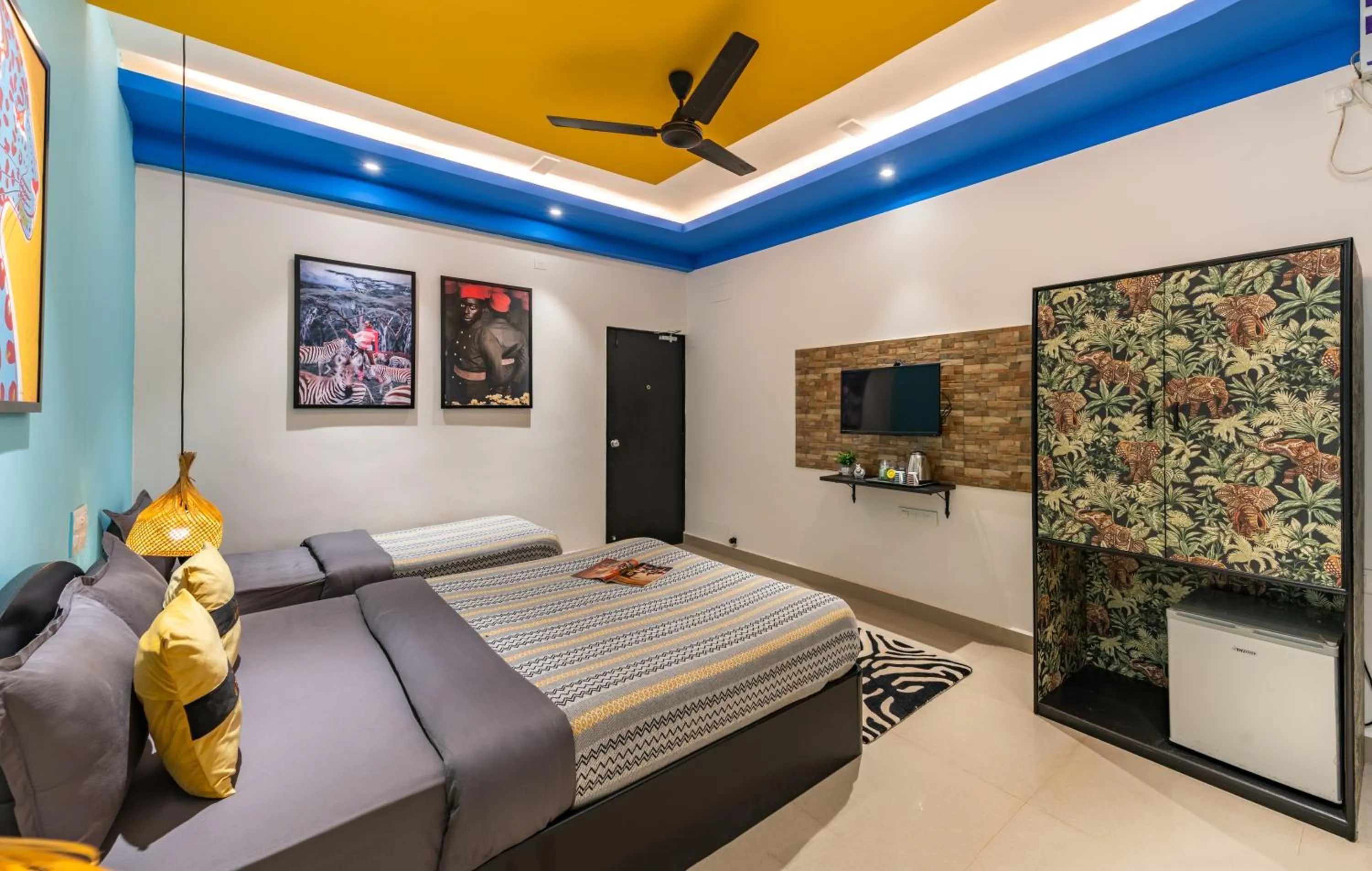 Bed in Whoopers Boutique Hotel Morjim