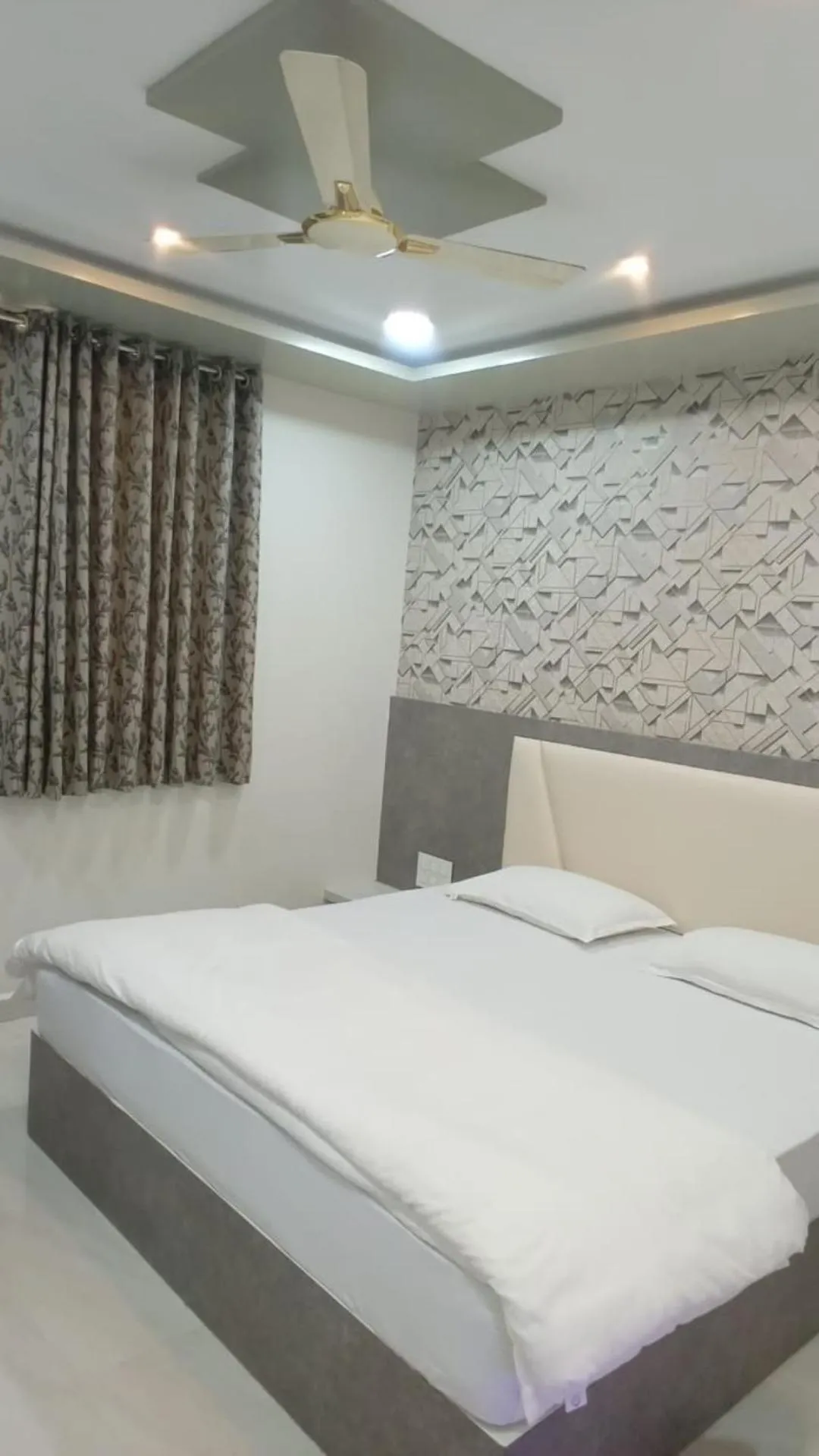 Bed in Annapurna executive 