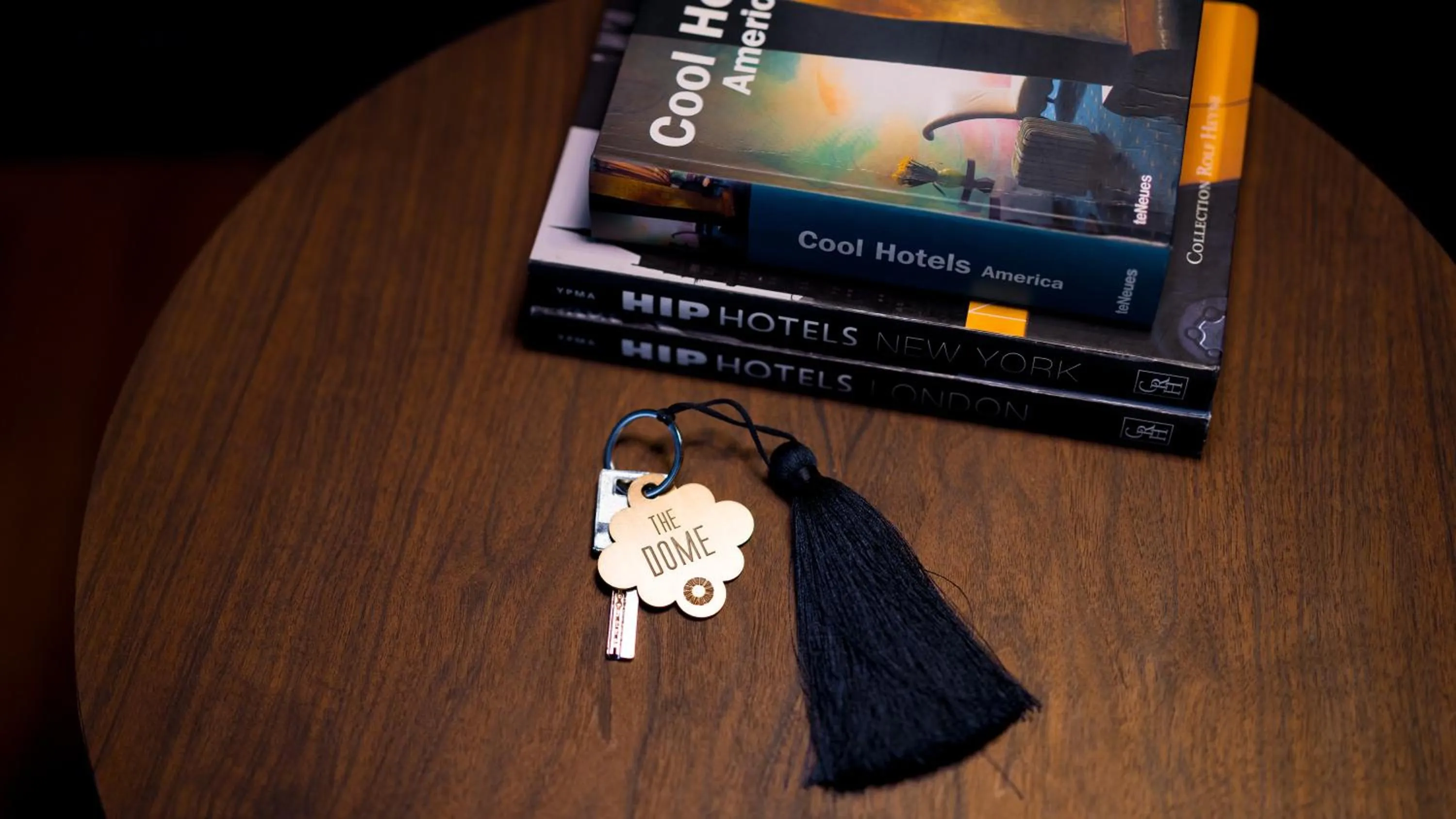 Patio in Zorba&Bond Boutique Hotel