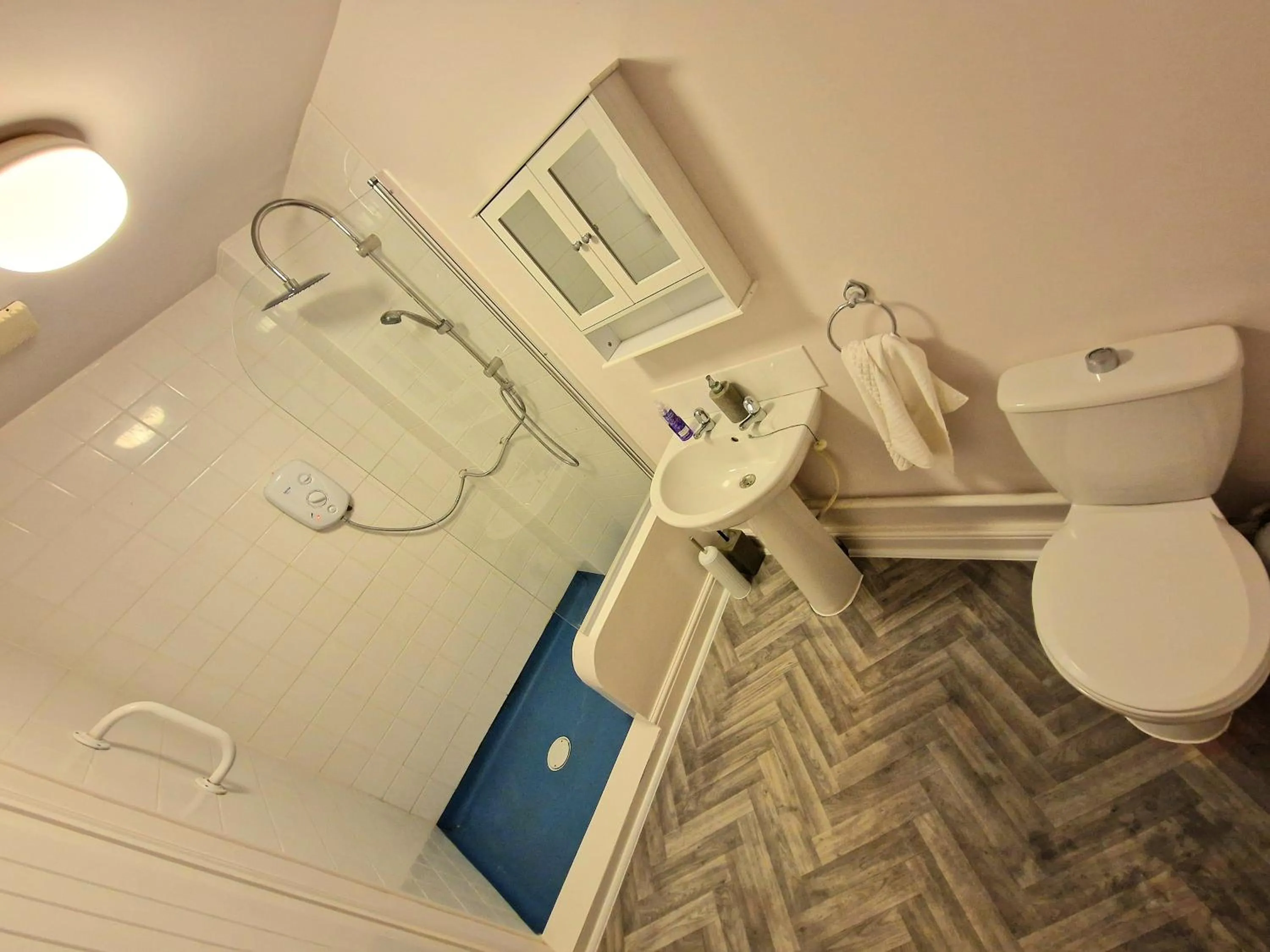 Bathroom in The Kensington