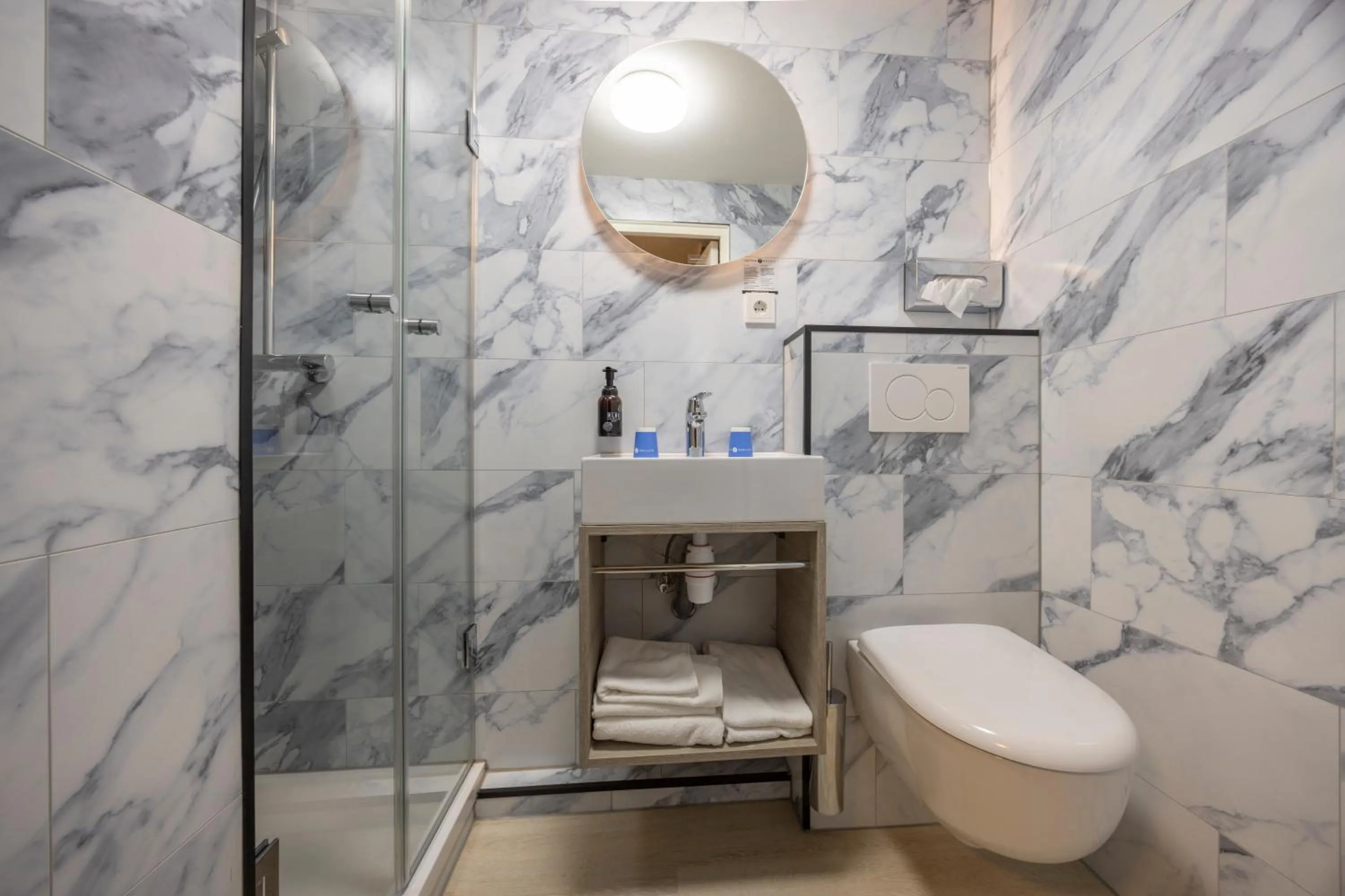 Bathroom in Fletcher Hotel Restaurant Bon Repos