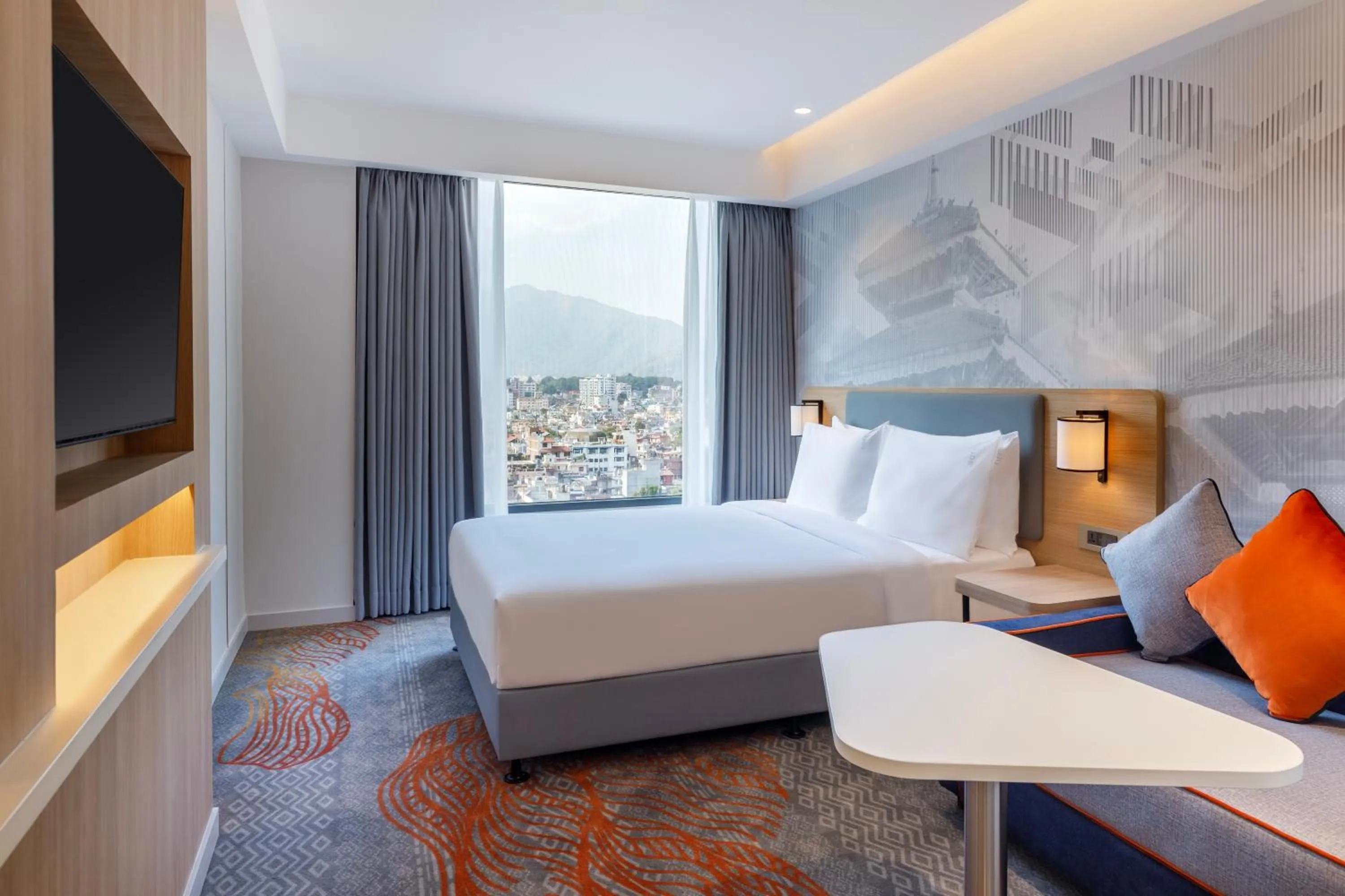 City view, Bed in Holiday Inn Express Kathmandu Naxal by IHG