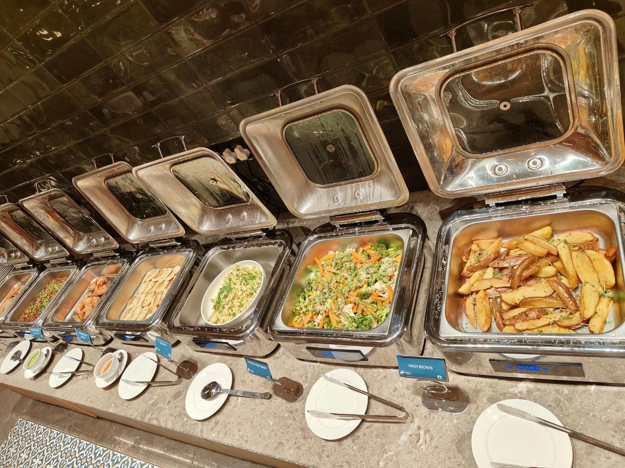 Breakfast in Holiday Inn Express Kathmandu Naxal by IHG