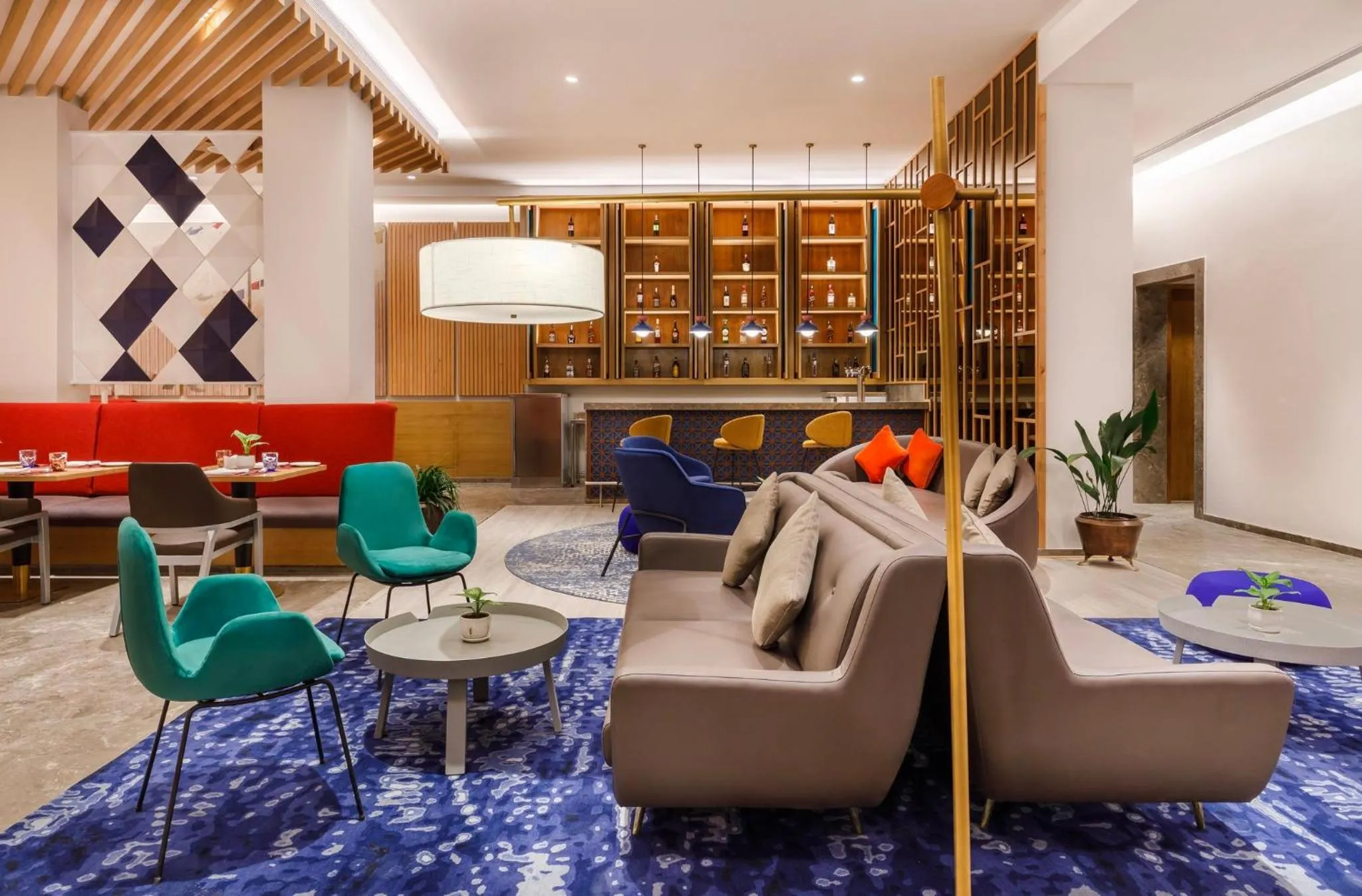 Lounge or bar in Holiday Inn Express Kathmandu Naxal by IHG