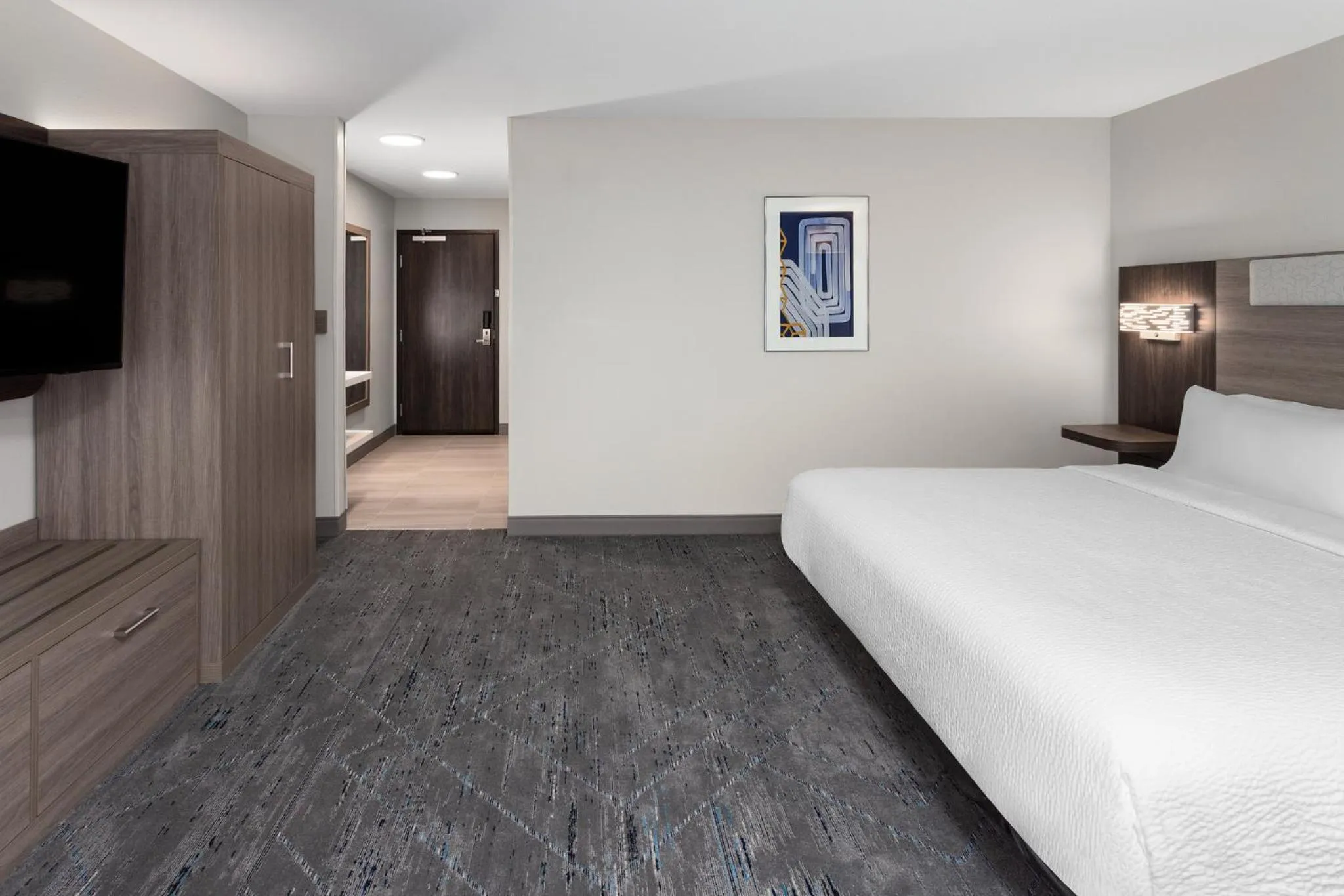 Photo of the whole room, Bed in Holiday Inn Express & Suites Reedsburg - Dells Area by IHG