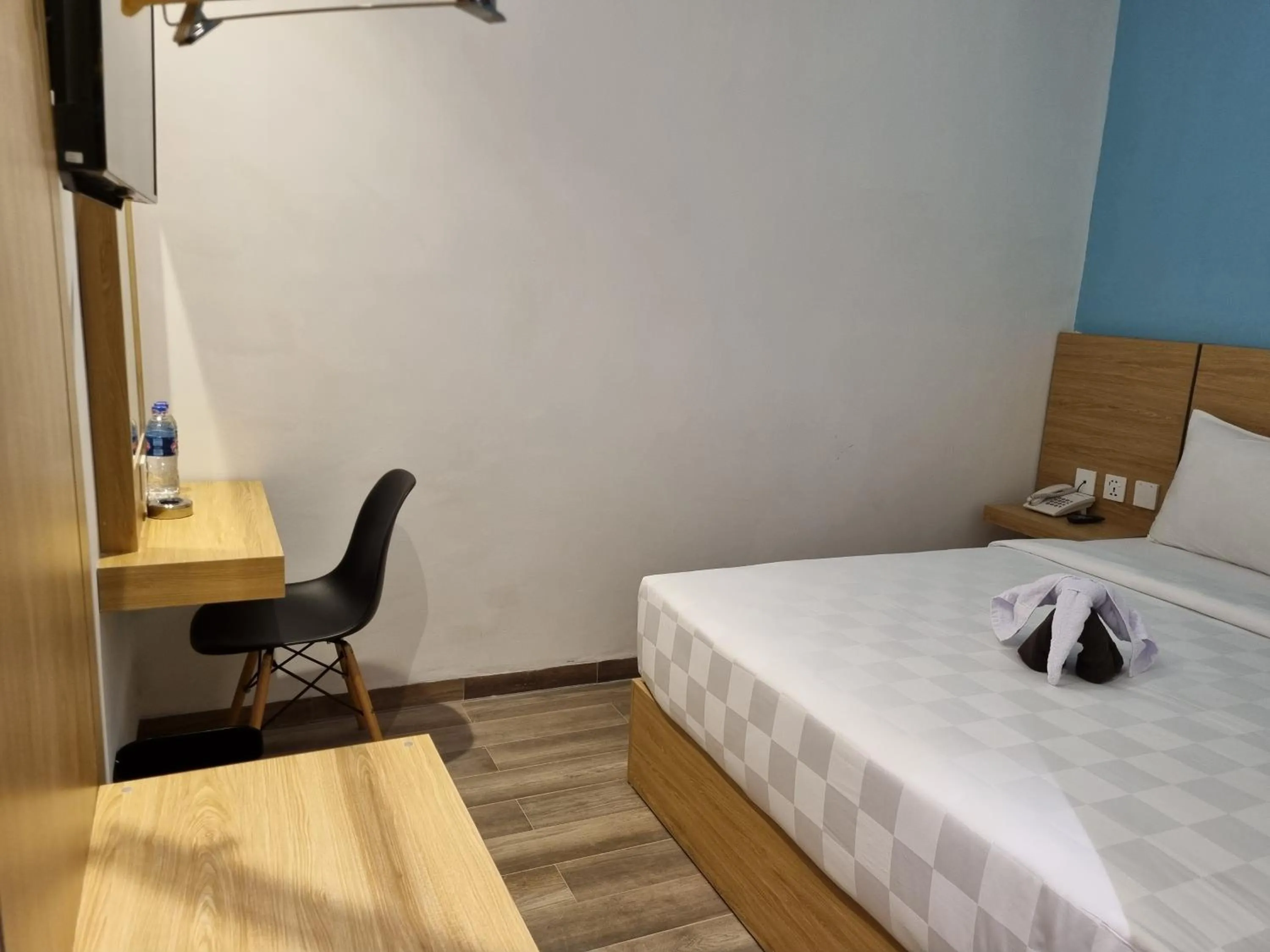 Bedroom, Bed in Vivotel Hotel