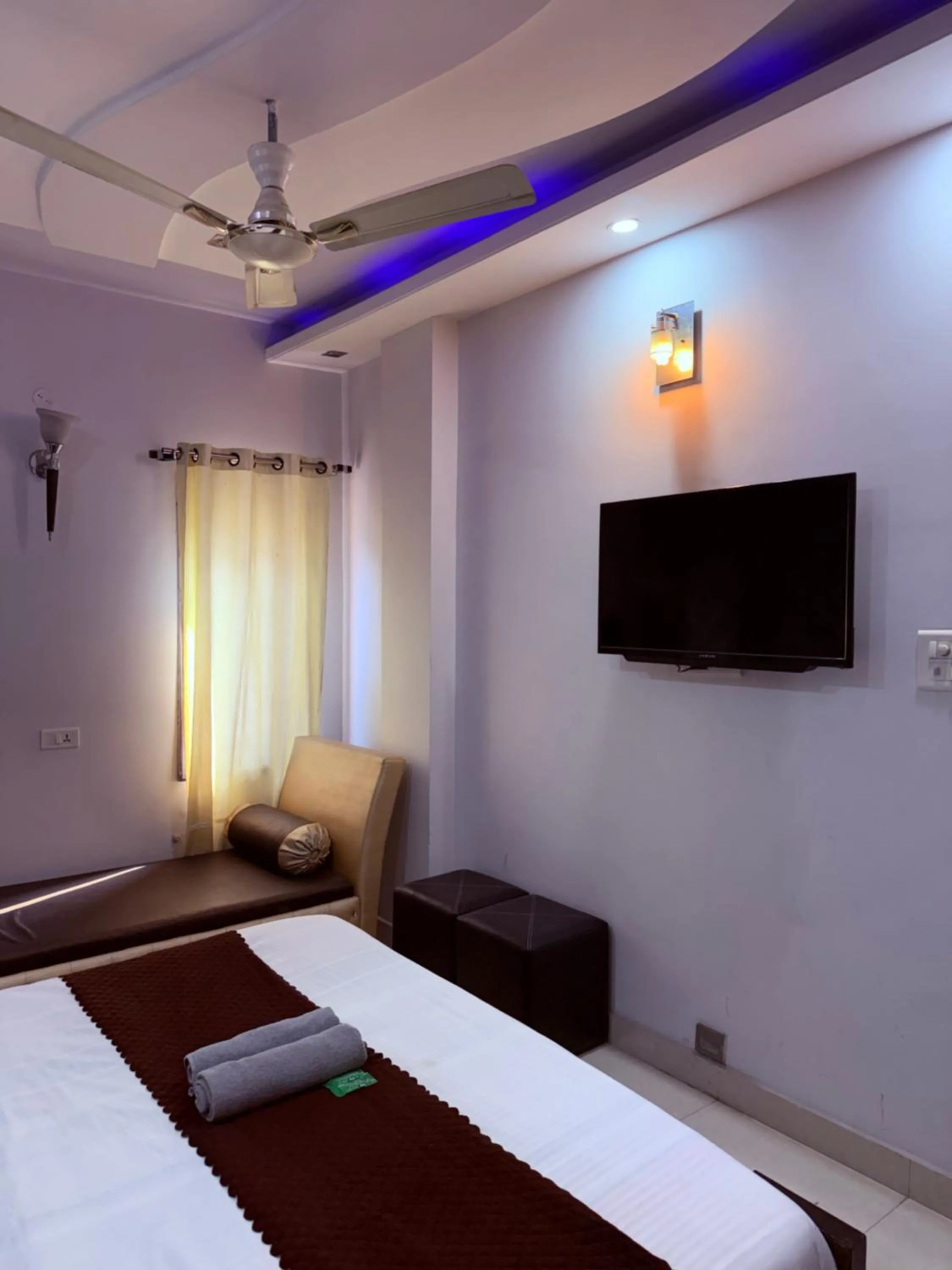 Bed in Pacific Grand