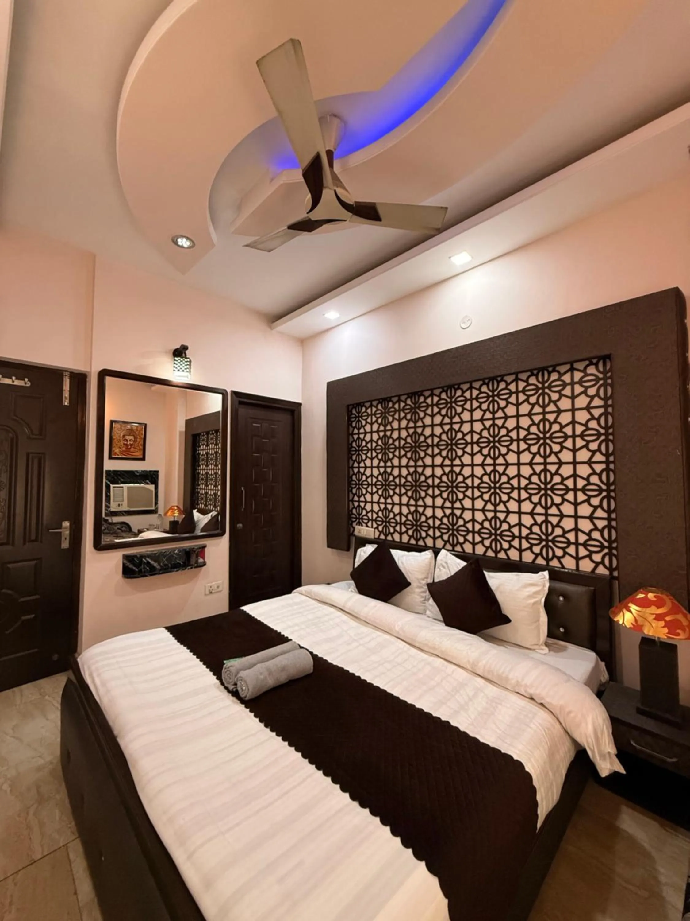 Bed in Pacific Grand