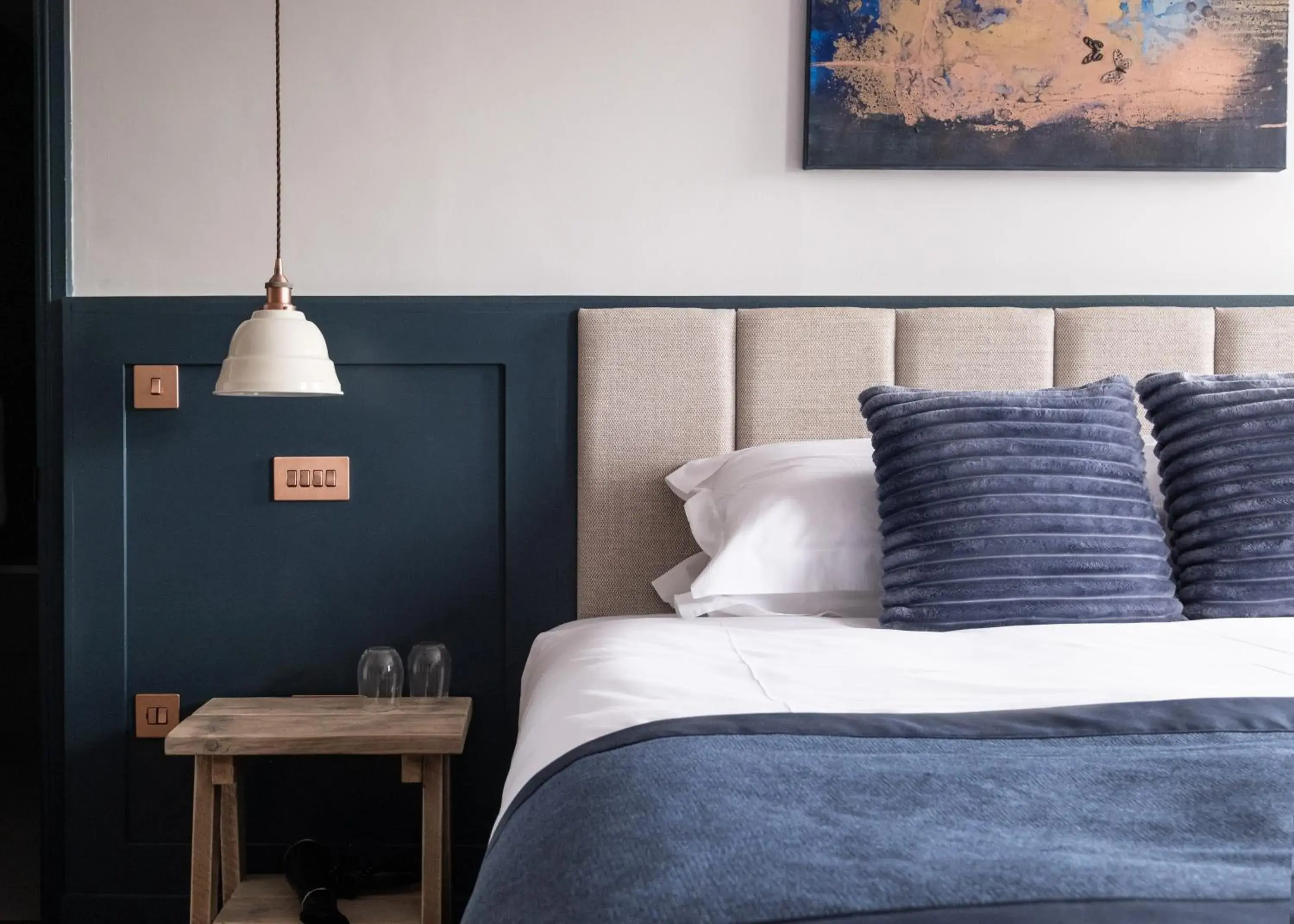 Deluxe Double Room in The Stroud Hotel Deluxe Double Room in The Stroud Hotel