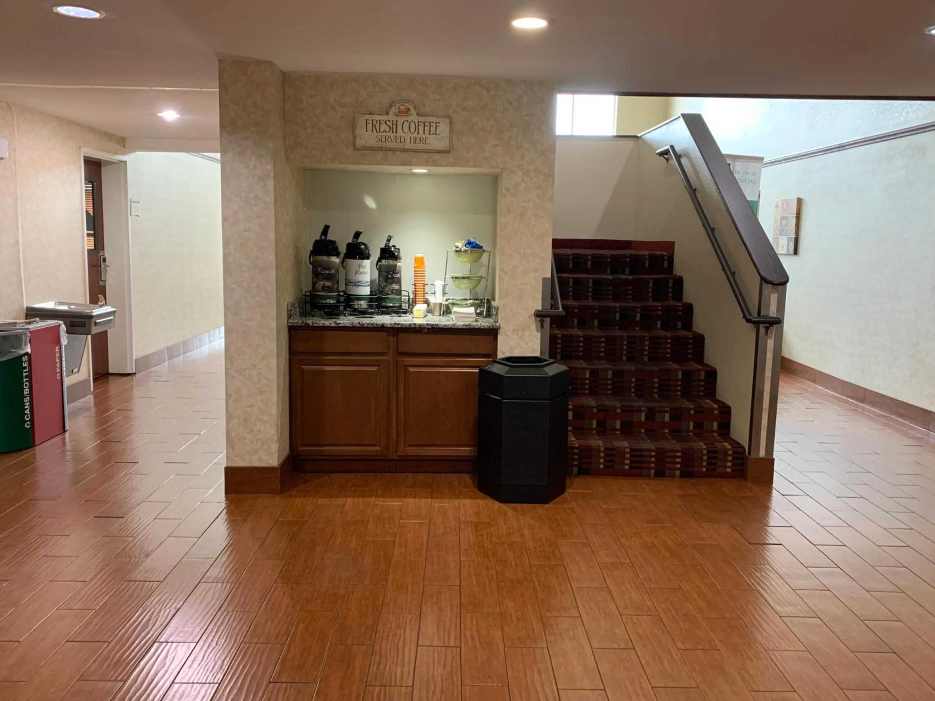 Coffee/tea facilities in Quality Inn and Suites Middletown-Franklin