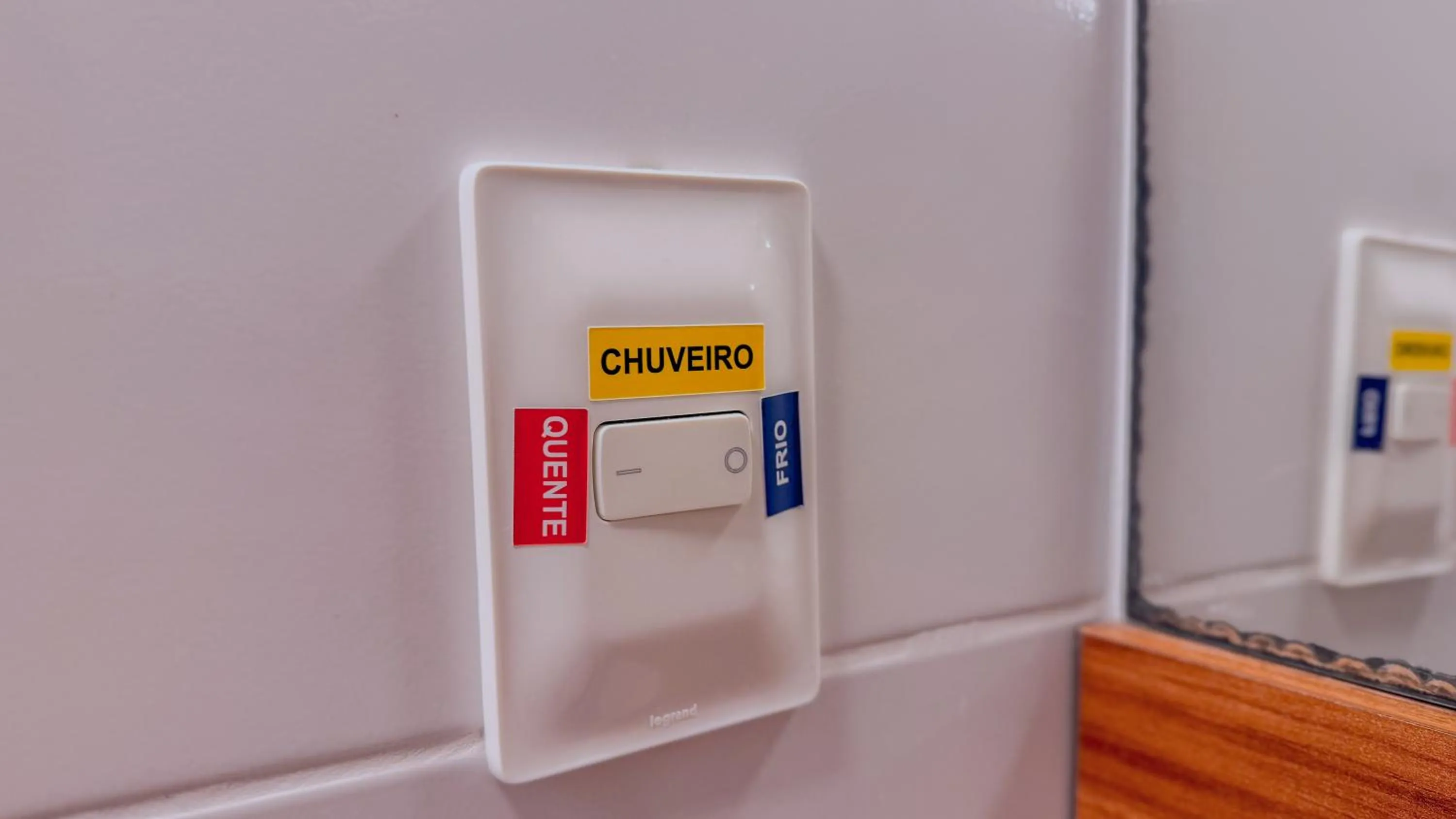 Prédio com excelente custo benefício!