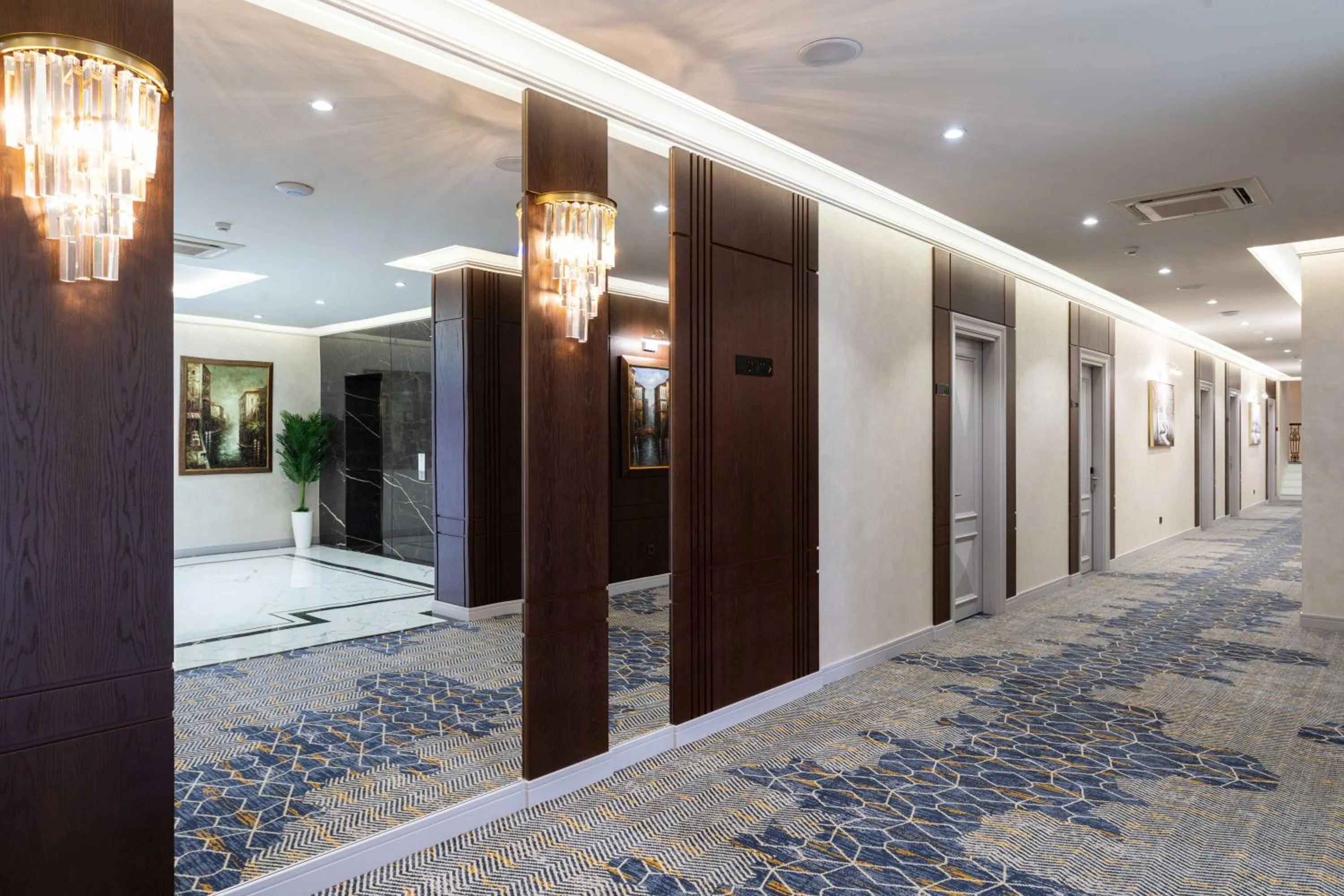 Property building in FRANKFORT Expo Hotel