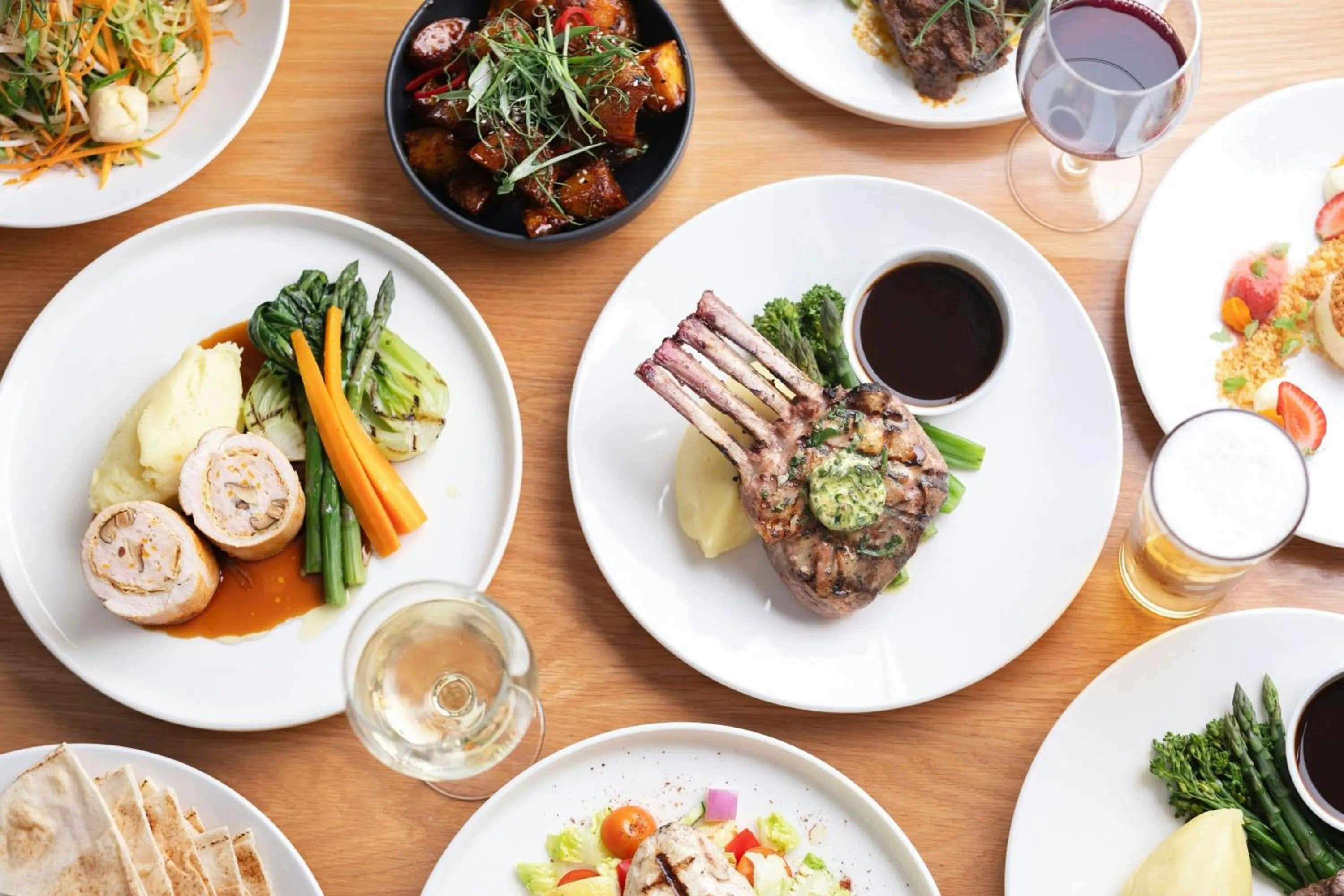 Lounge or bar in Courtyard by Marriott Perth Murdoch